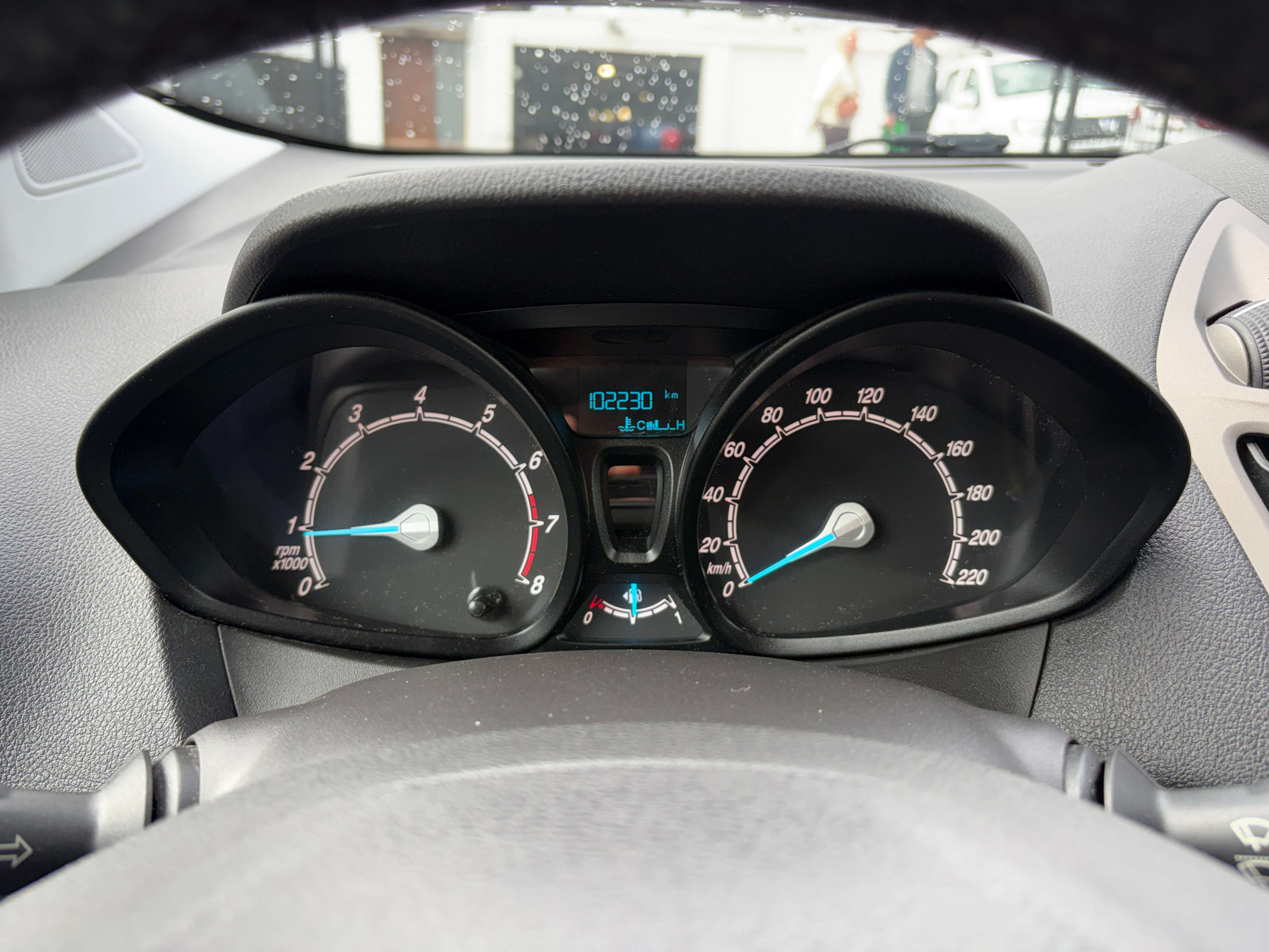 Ford Tourneo Courier 1.0 EcoBoost Titanium thumbnail