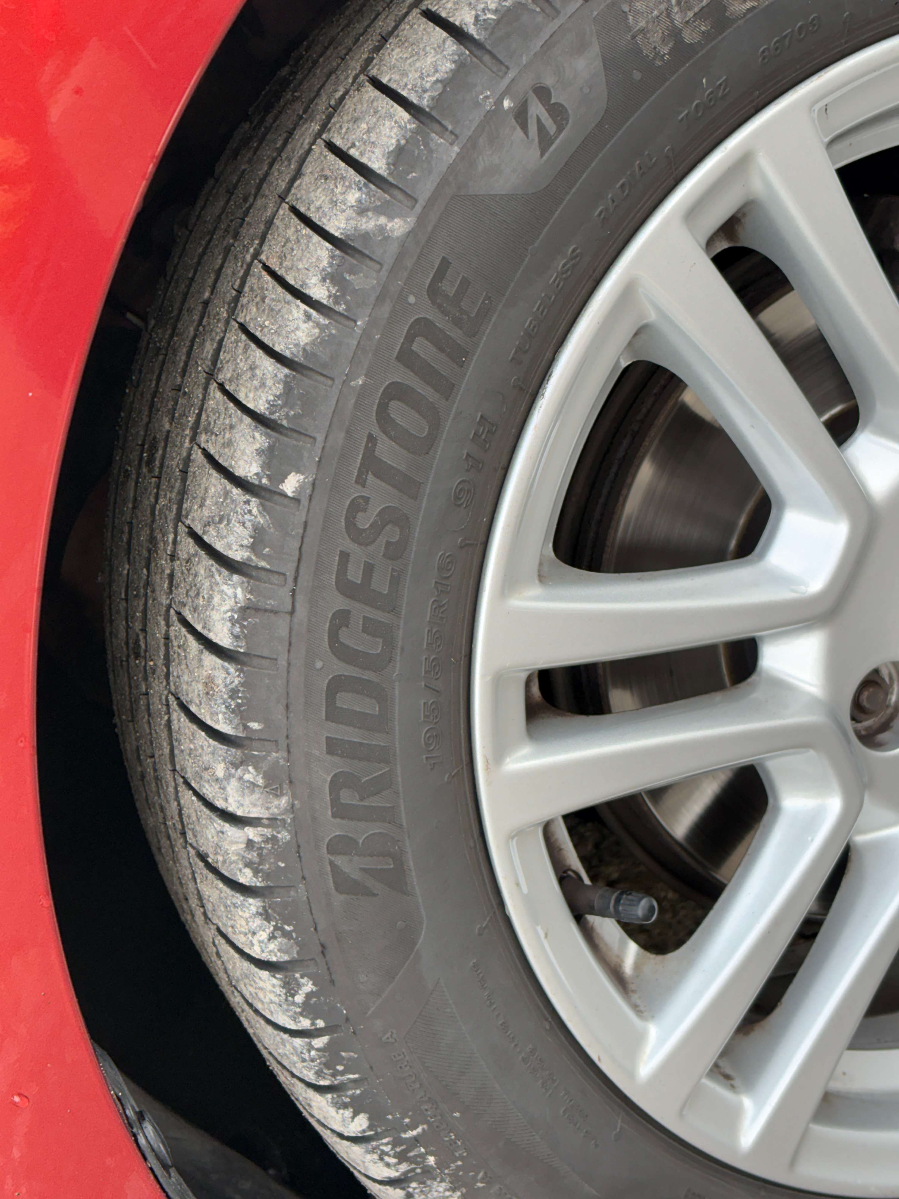 Ford Tourneo Courier 1.0 EcoBoost Titanium thumbnail