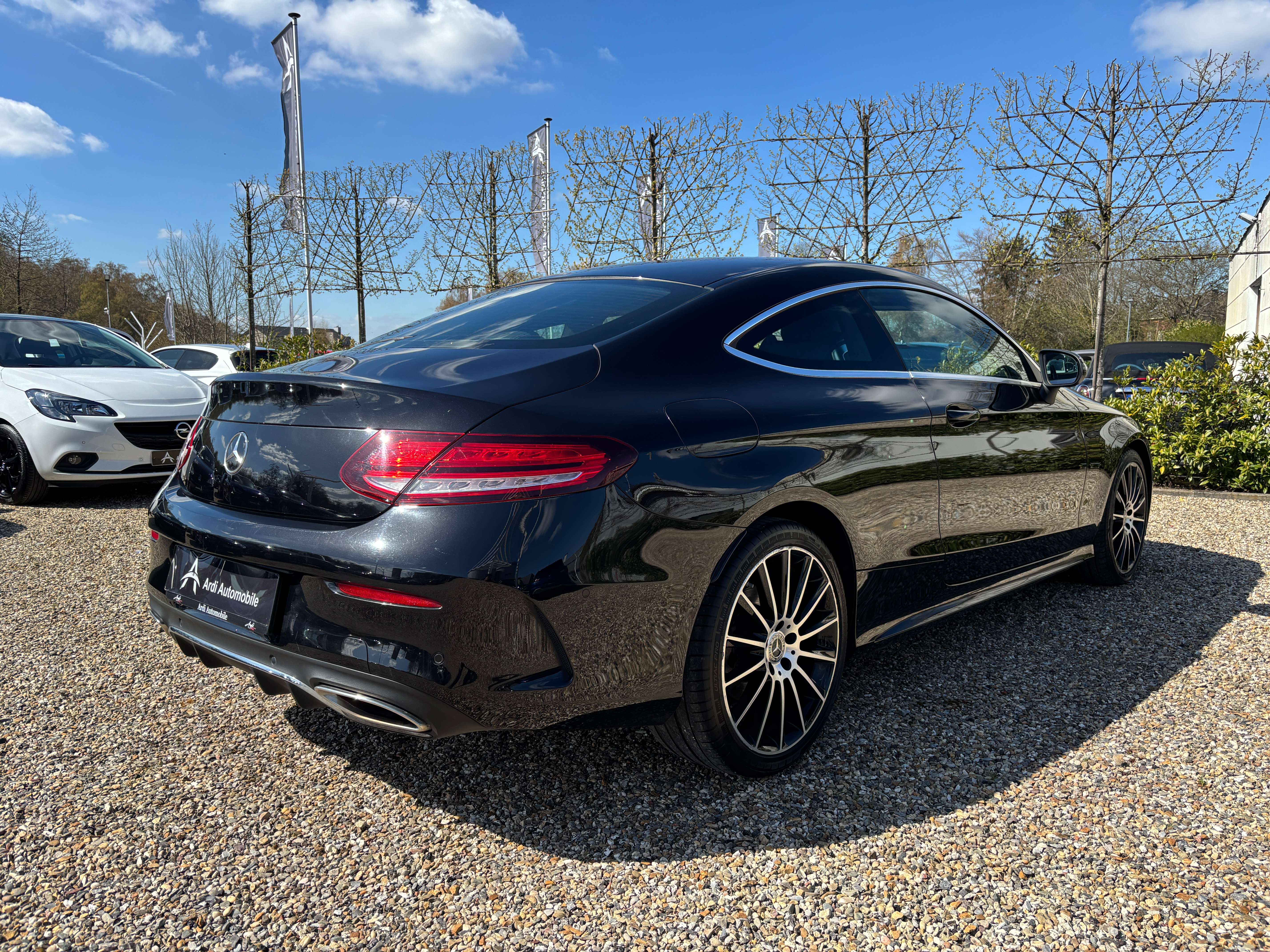 Mercedes-Benz C 200 Coupe *PACK AMG*CARPLAY*LED*CAMERA*GARANTIE* thumbnail