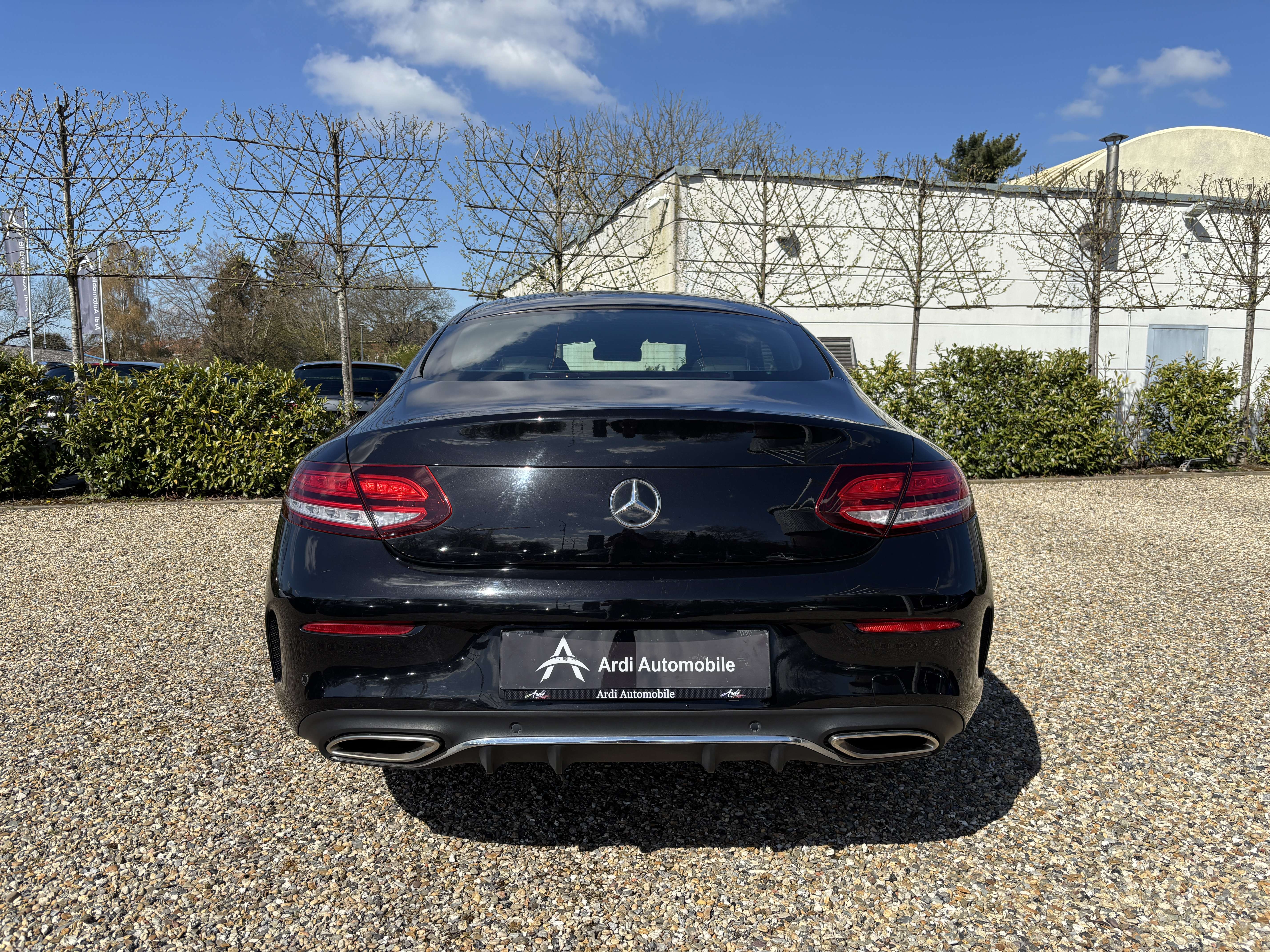 Mercedes-Benz C 200 Coupe *PACK AMG*CARPLAY*LED*CAMERA*GARANTIE* thumbnail