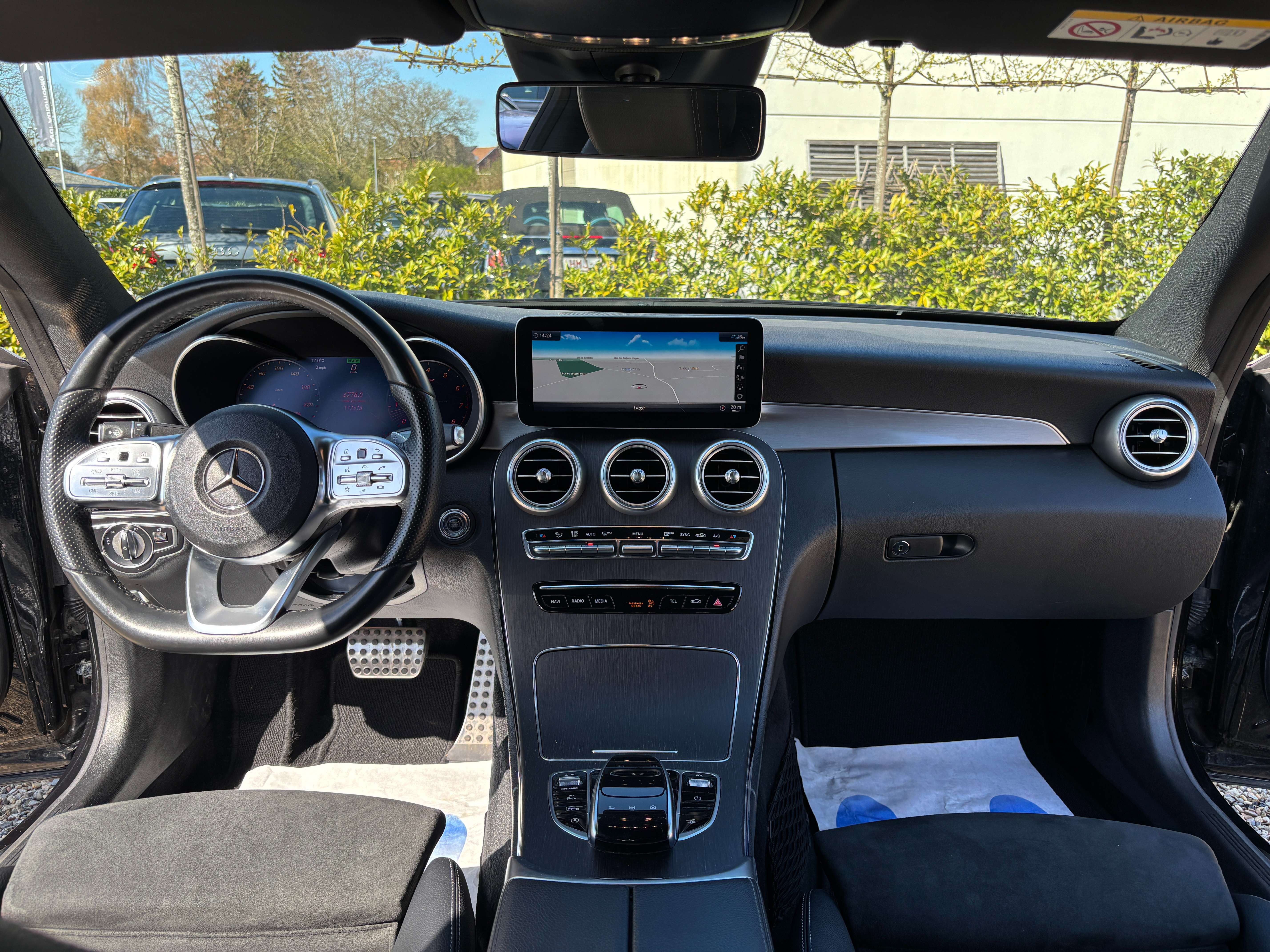 Mercedes-Benz C 200 Coupe *PACK AMG*CARPLAY*LED*CAMERA*GARANTIE* thumbnail