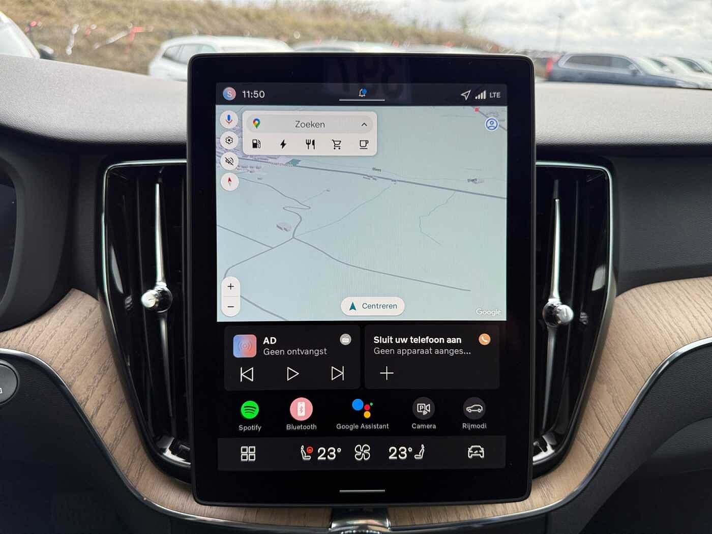 Volvo XC60 XC60 Plus, T6 AWD Plug-in Hybrid, Elektrisch/Benzin, Dark thumbnail