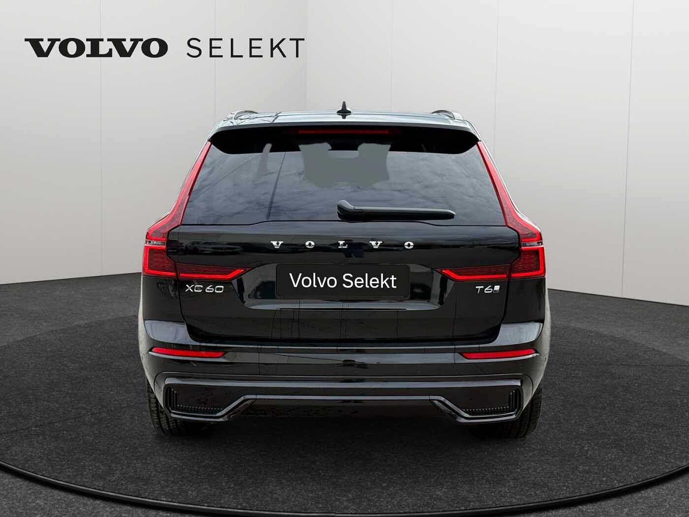 Volvo XC60 XC60 Plus, T6 AWD Plug-in Hybrid, Elektrisch/Benzin, Dark thumbnail