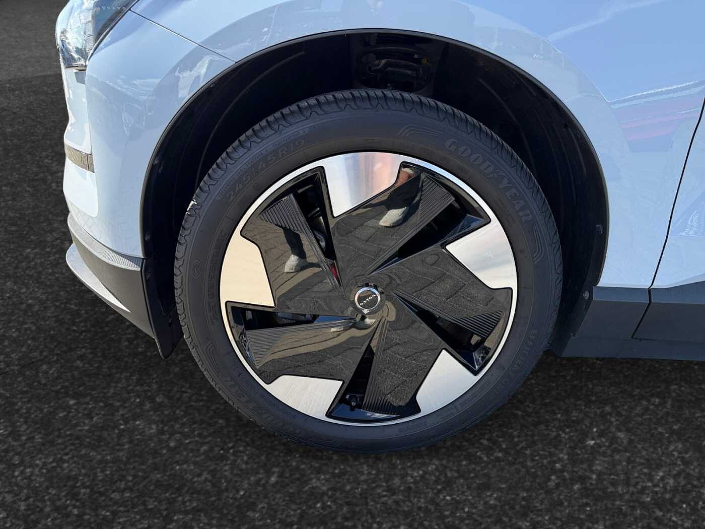 Volvo EX30 EX30 Plus, Single Motor Extended Range, Elektrisch thumbnail