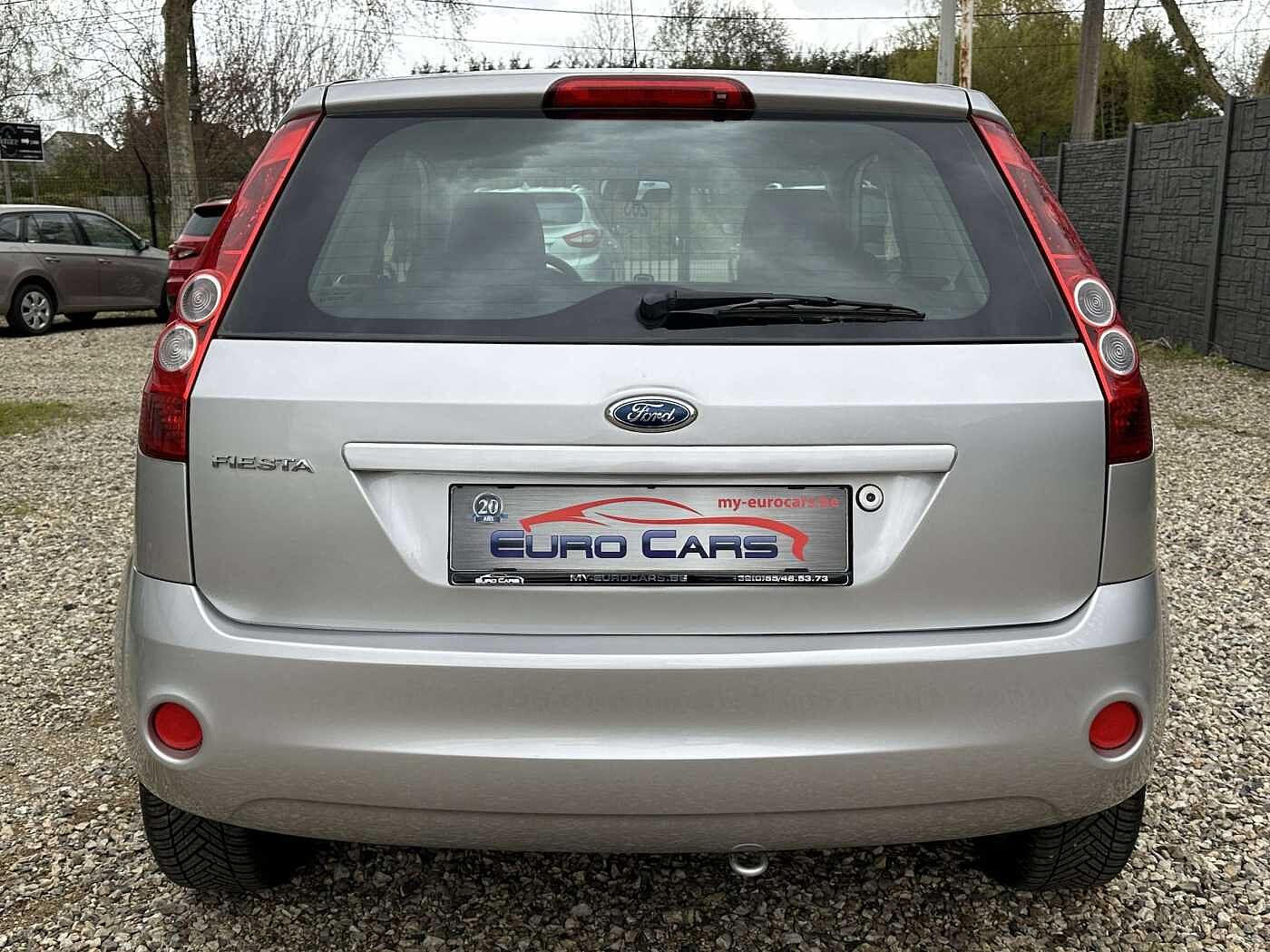 Ford Fiesta 1.3i Ambiente AIRCO/BLUETOOTH/GPS/GARANTIE 12 MOIS thumbnail