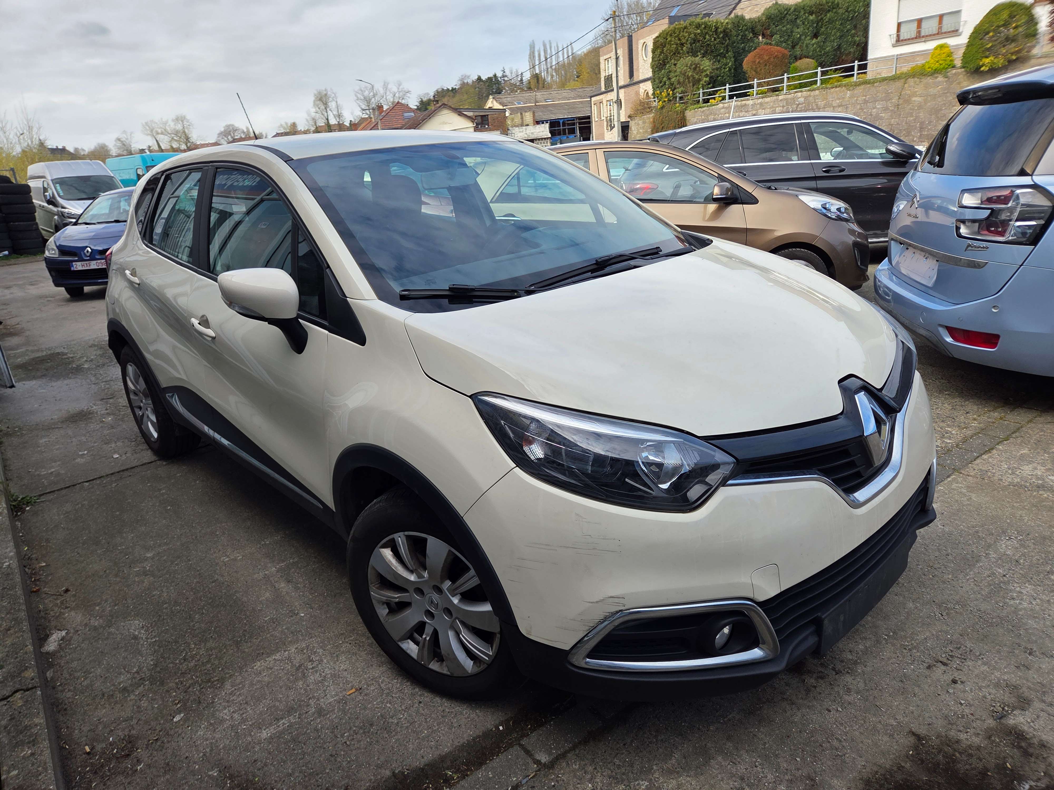 Renault Captur Captur 1.2 TCe Extrem EDC thumbnail