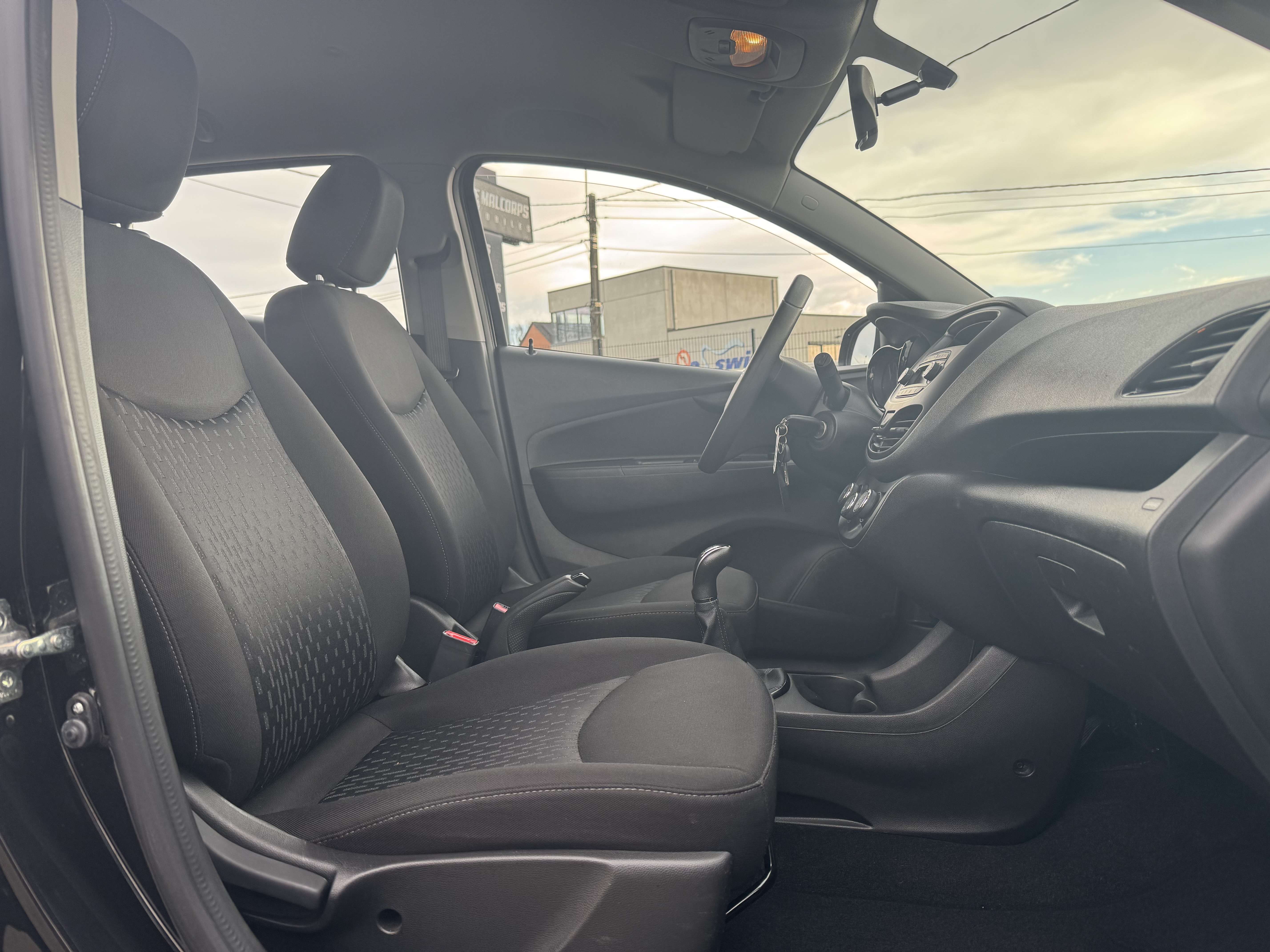 Opel Karl 1.0i Enjoy / BLUETOOTH / AIRCO / USB / CRUISE thumbnail