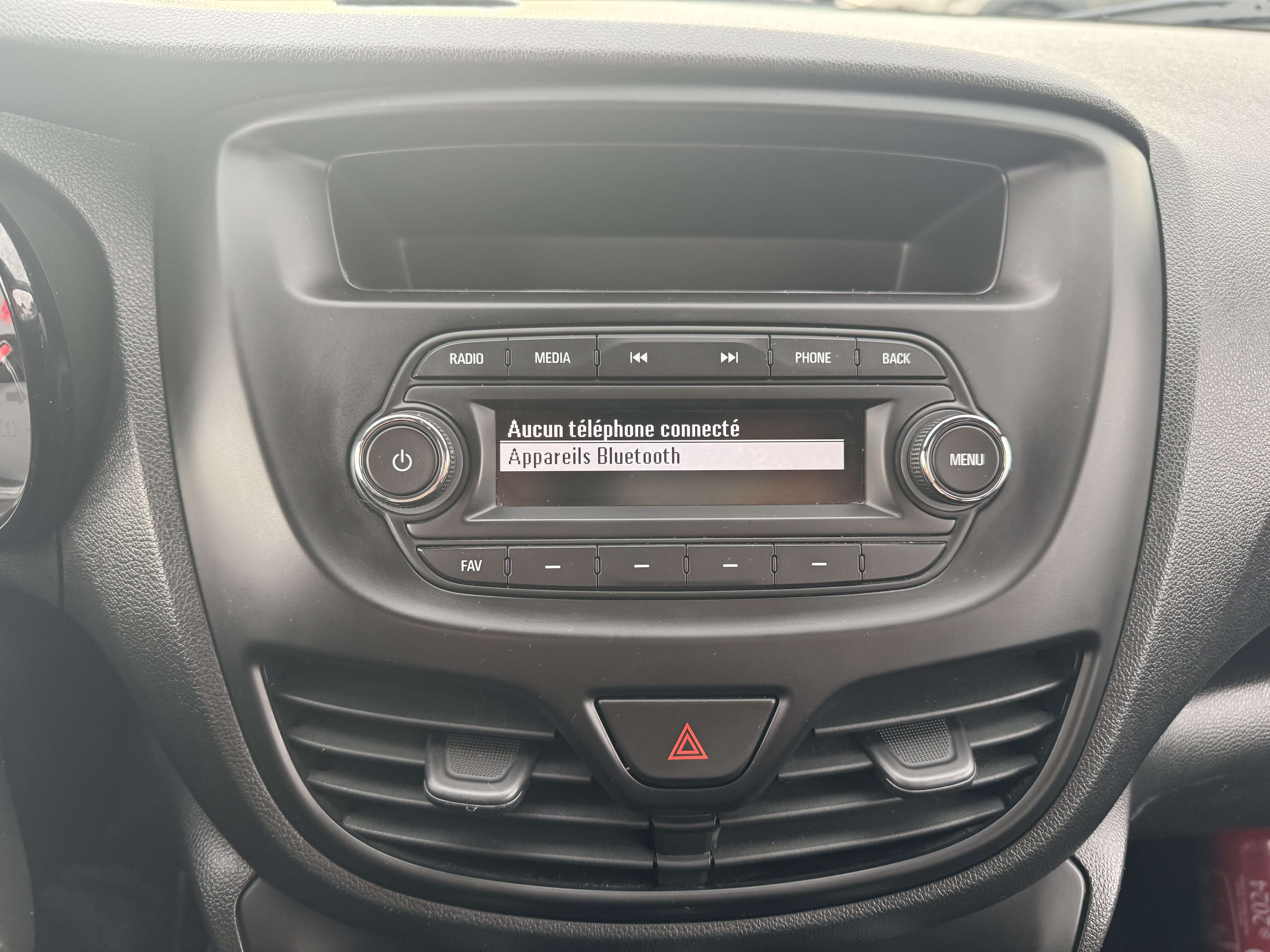 Opel Karl 1.0i Enjoy / BLUETOOTH / AIRCO / USB / CRUISE thumbnail