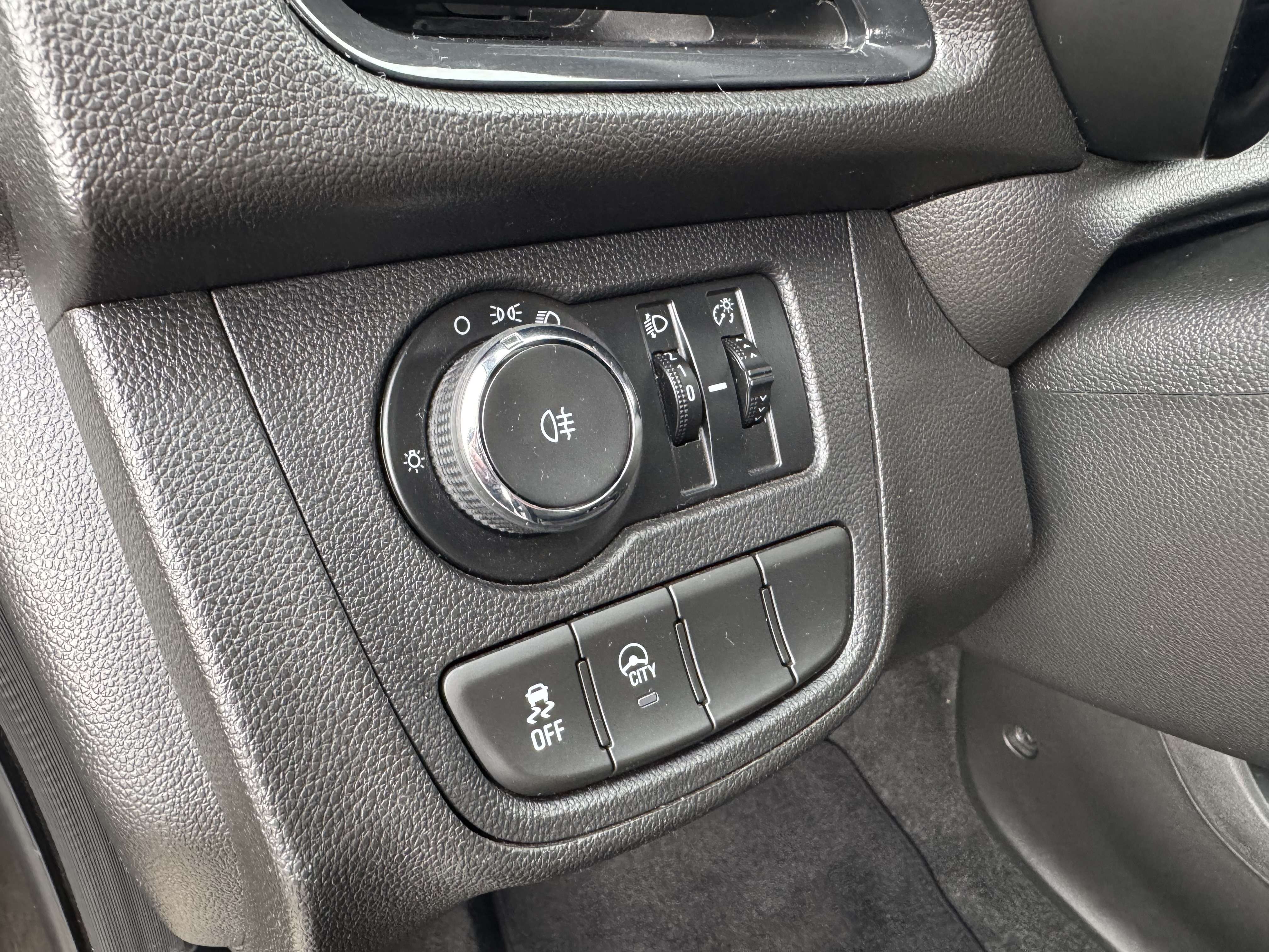 Opel Karl 1.0i Enjoy / BLUETOOTH / AIRCO / USB / CRUISE thumbnail