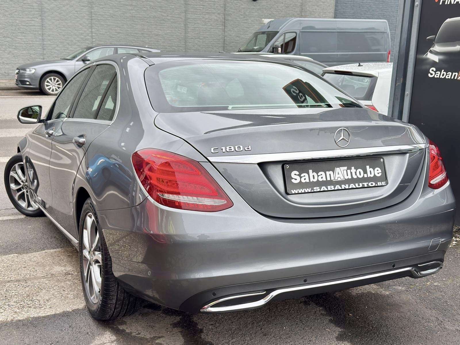 Mercedes-Benz C 180 C 180 CDI ° CUIR ° NAVI ° FULL LED ° CAMERA ° GARA