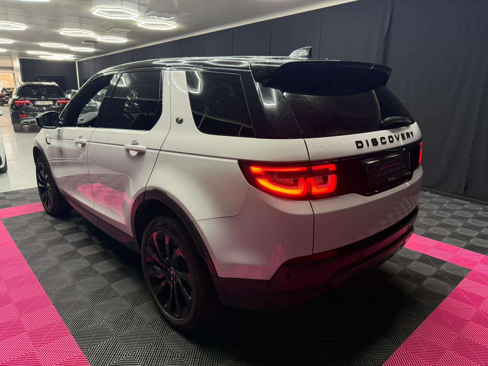 Land Rover Discovery Sport 2.0 TD4 MHEV 4WD R-Dynamic  / GARANTIE 12 MOIS LAND ROVER / BELGE / CARNET COMPLET LAND ROVER thumbnail