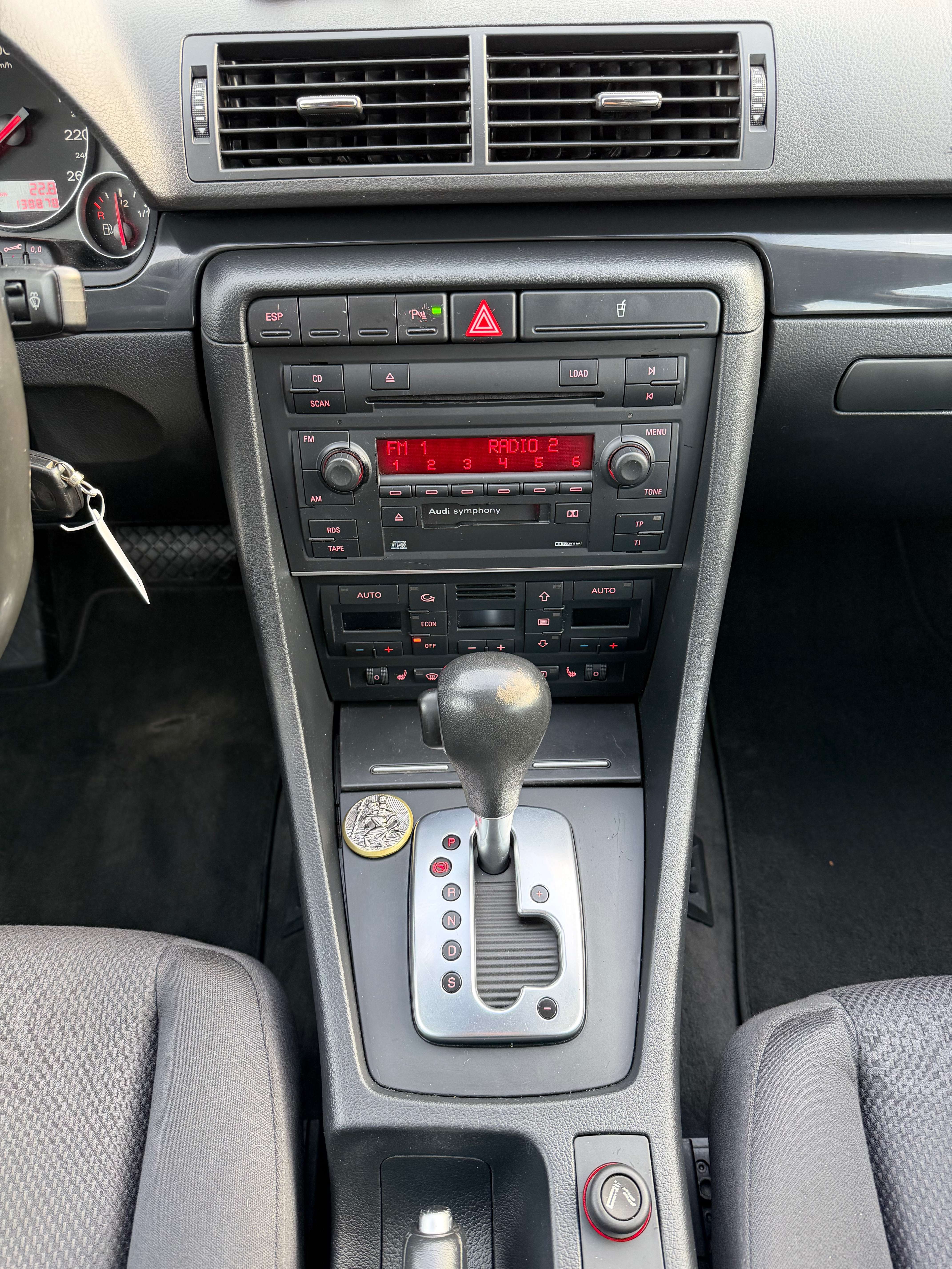 Audi A4 A4 2.0i 16v FSI*Boîte automatiqu* garantie 12M*