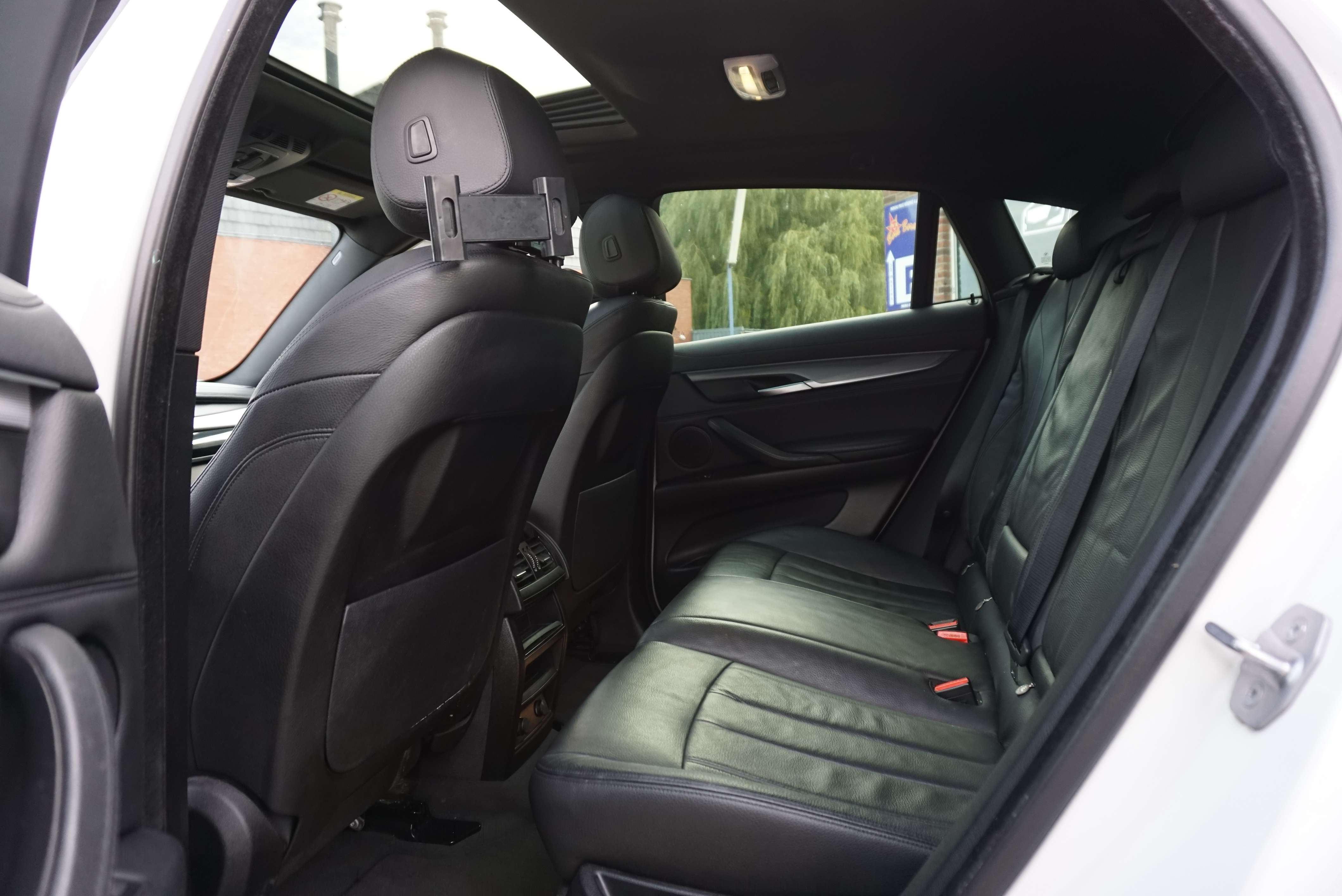 BMW X6 3.0 dAS PACK M TOIT OUVRANT AUTO CAM CARNET EuR 6B