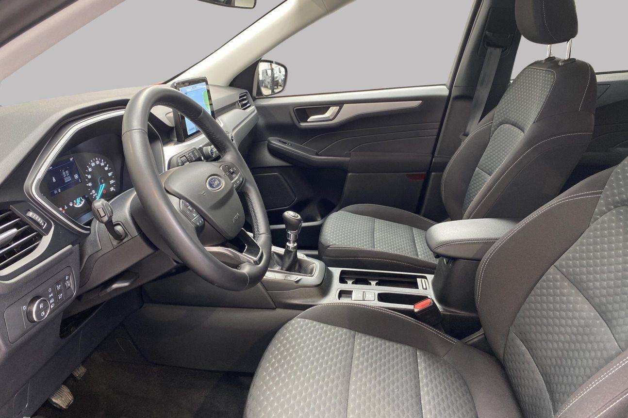 Ford Kuga Trend* Gps & Détecteurs obstacles