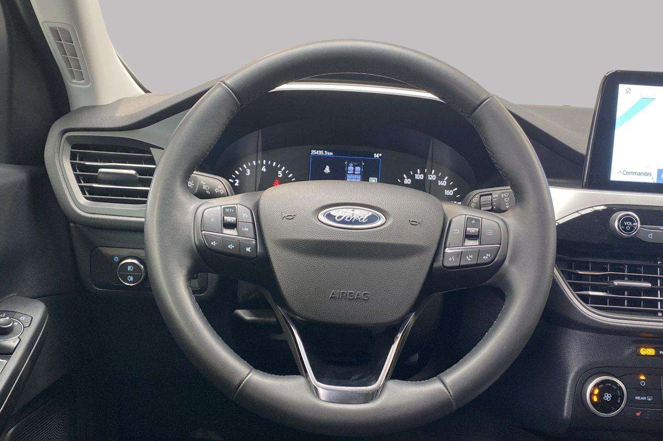 Ford Kuga Trend* Gps & Détecteurs obstacles