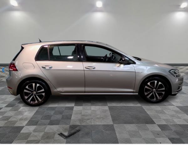 Volkswagen Golf VII (2) 1.5 TSI EVO 130 IQ.DRIVE DSG7 5P
