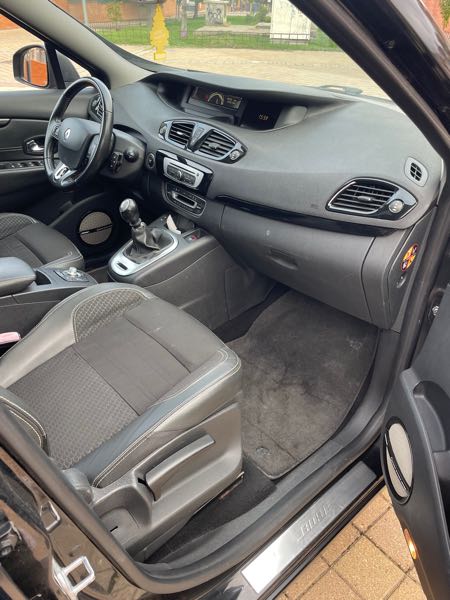 Renault Scenic III (3) 1.6 DCI 130 ENERGY BOSE ECO2