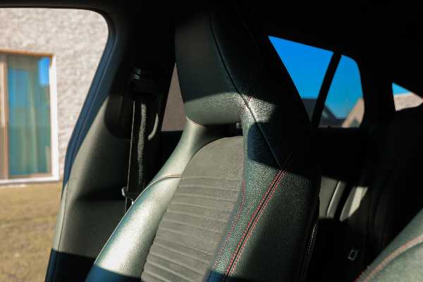 Mercedes-Benz Cla (2) SHOOTING BRAKE 200 D BUSINESS EDITION 7G-DCT