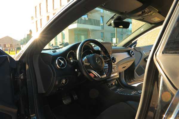 Mercedes-Benz Cla (2) SHOOTING BRAKE 200 D BUSINESS EDITION 7G-DCT