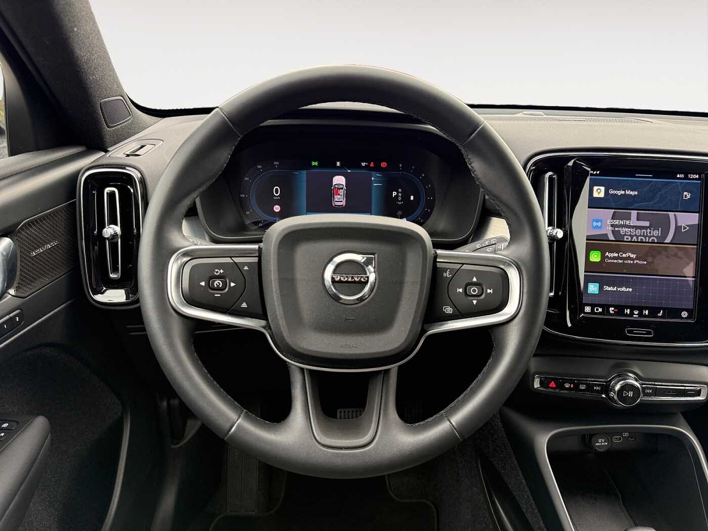 Volvo XC40 XC40 Plus, B3 Mild Hybrid, Essence, Dark