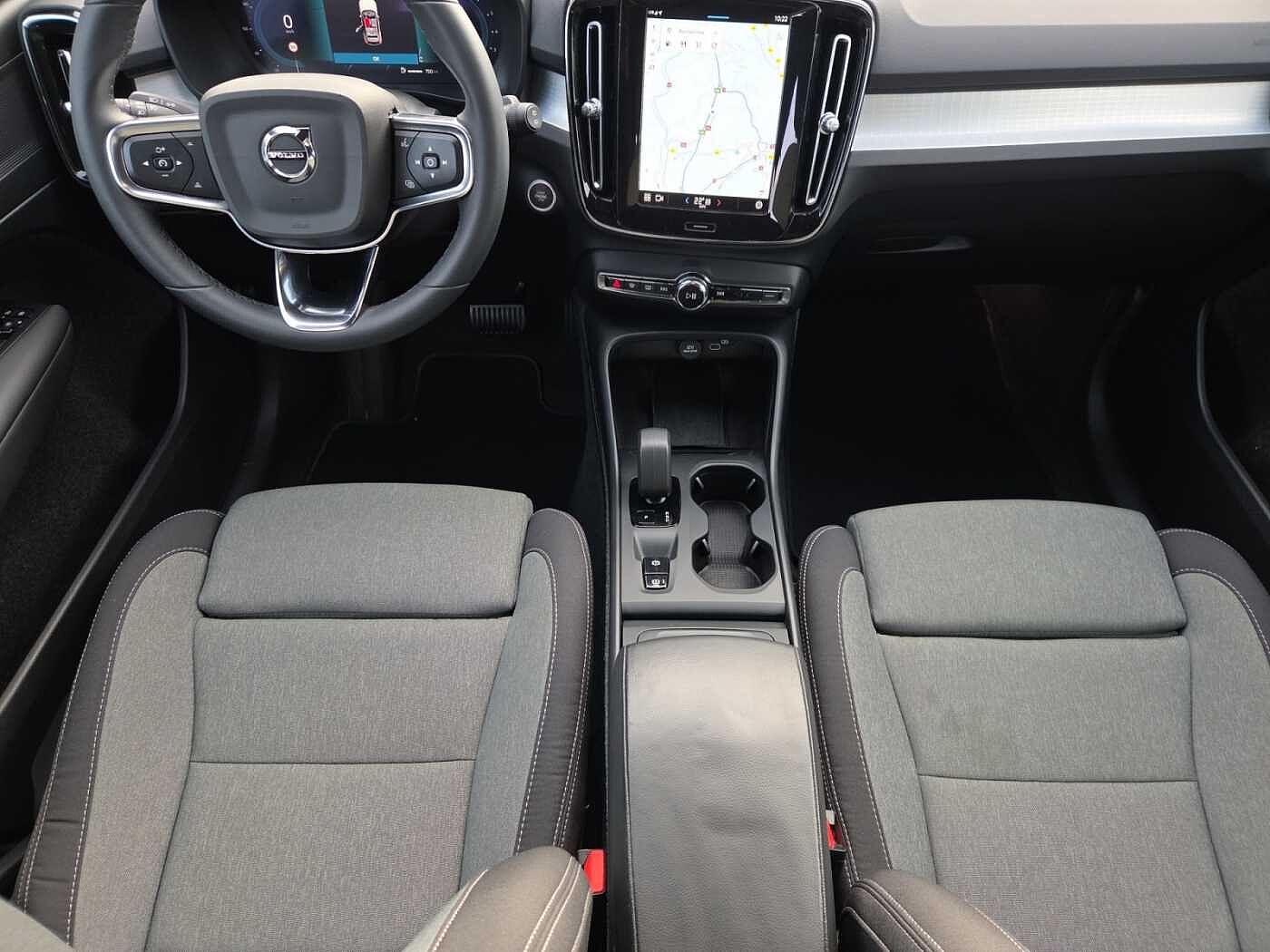 Volvo XC40 XC40 Core, B3 Mild Hybrid, Essence