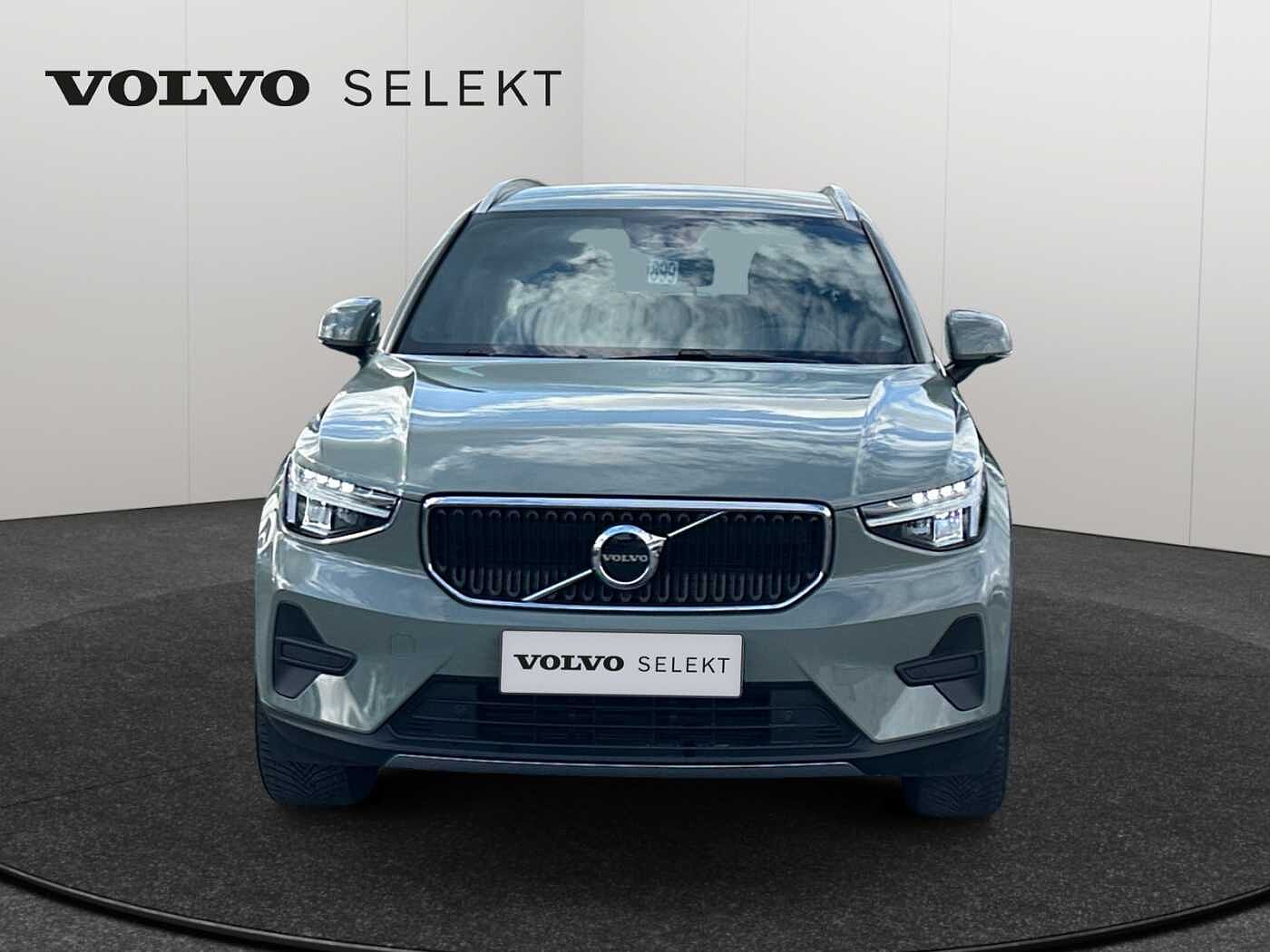 Volvo XC40 XC40 Core, B3 Mild Hybrid, Essence