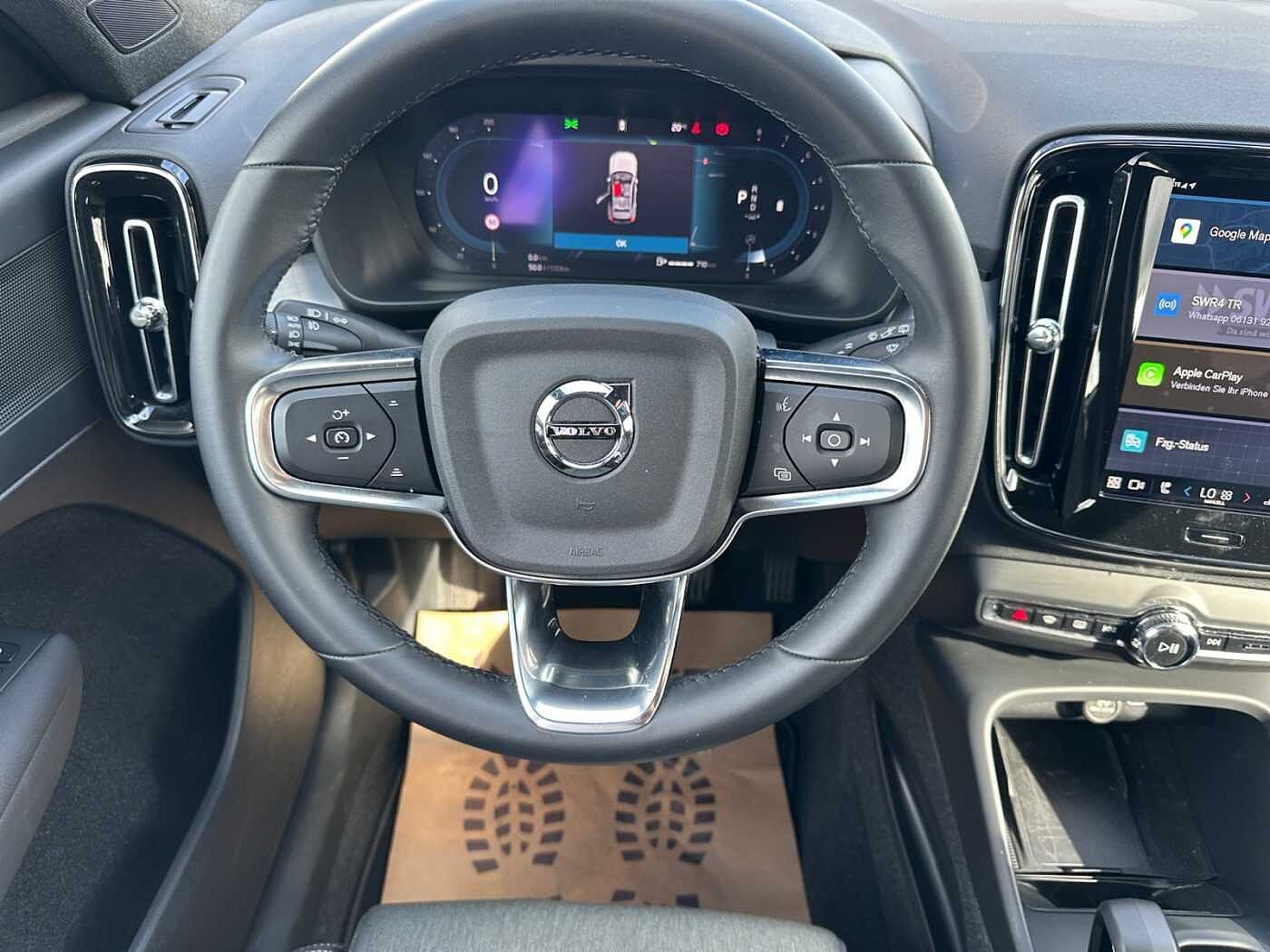 Volvo XC40 XC40 Core, B3 Mild Hybrid, Essence
