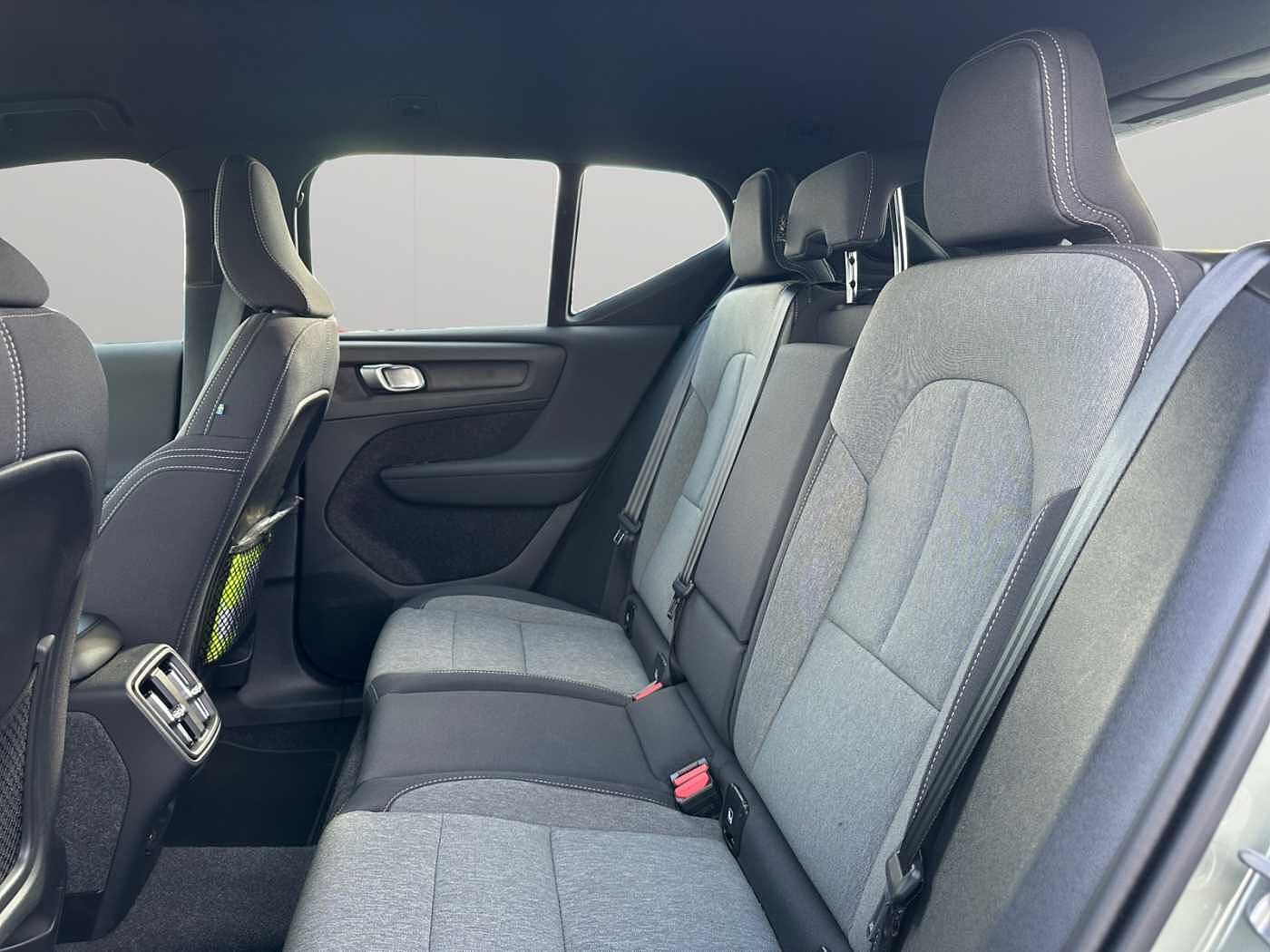 Volvo XC40 XC40 Core, B3 Mild Hybrid, Essence