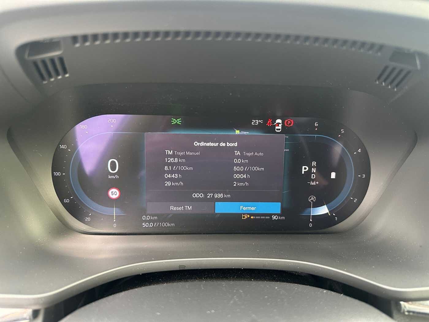 Volvo XC60 XC60 Plus, B4 AWD Mild Hybrid, Diesel, Dark
