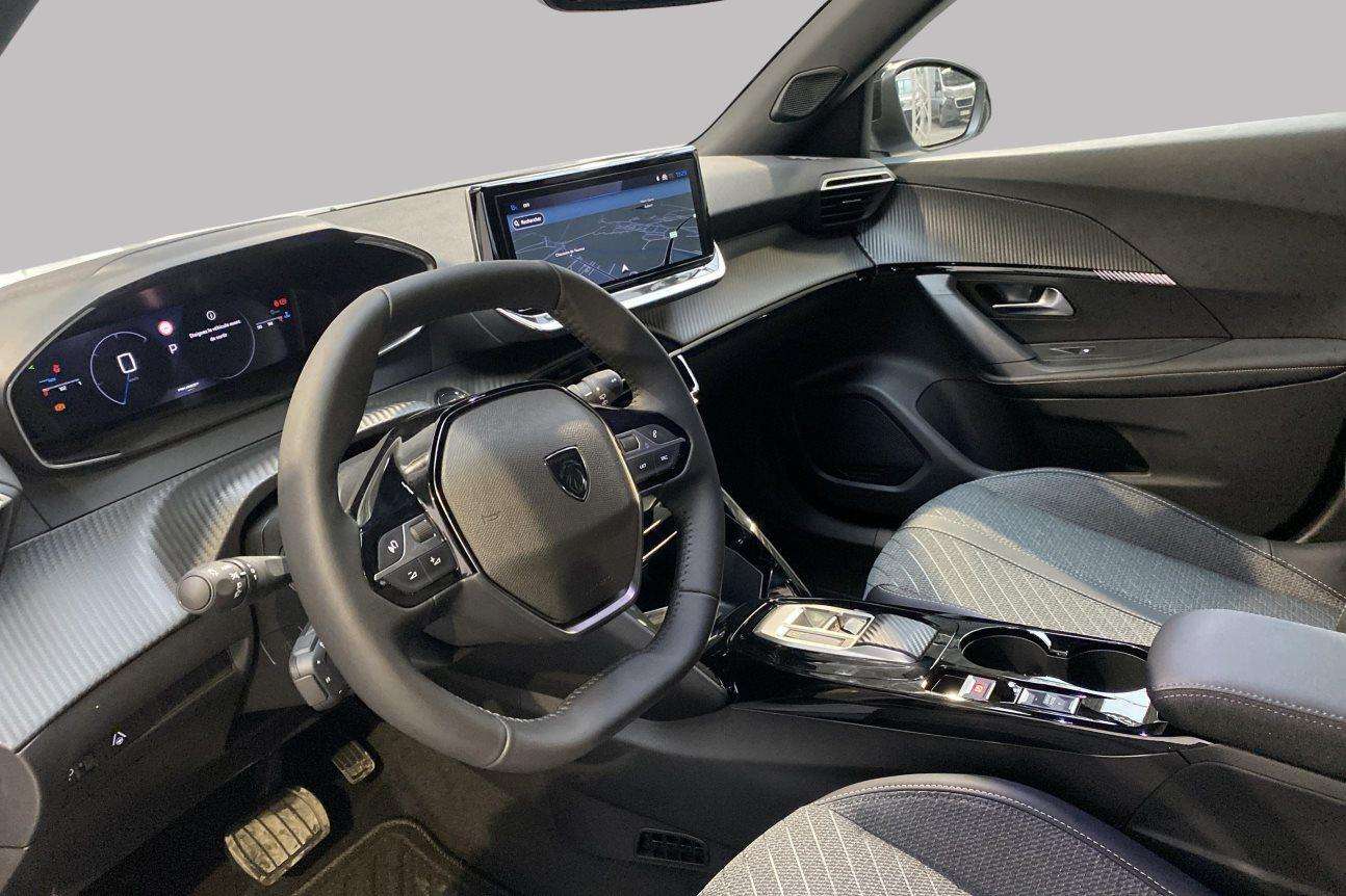 Peugeot 2008 ALLURE*GPS et Caméra