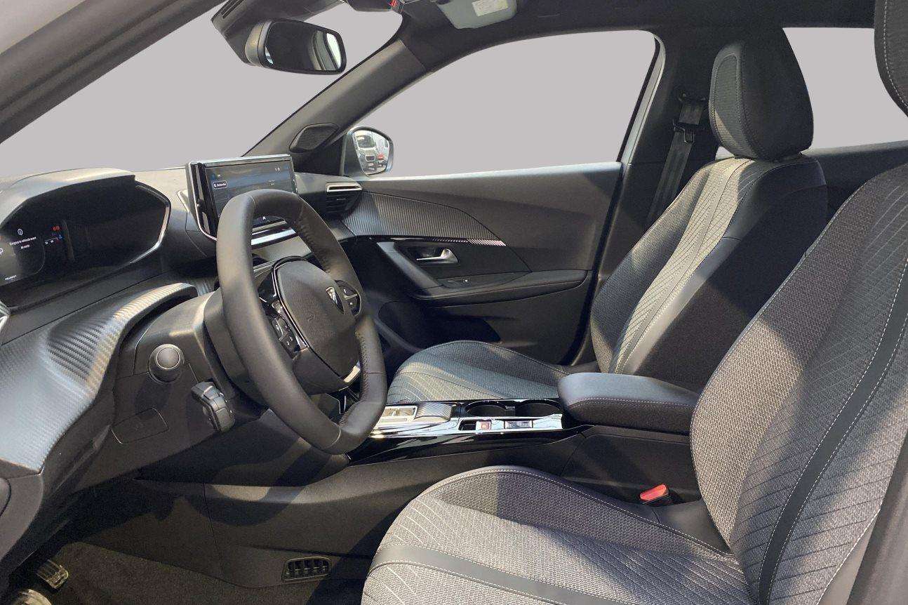 Peugeot 2008 ALLURE*GPS et Caméra