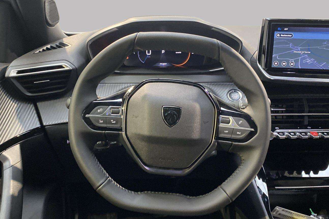 Peugeot 2008 ALLURE*GPS et Caméra