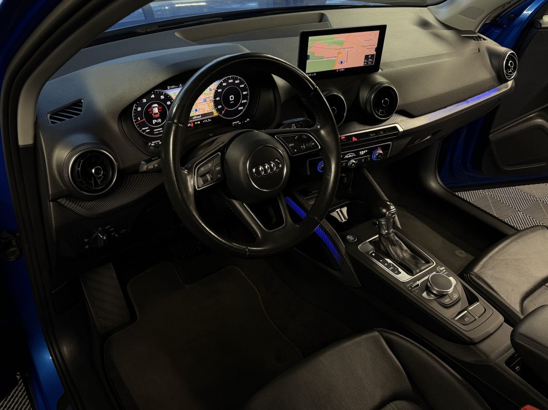 Audi Q2 DESIGN LUXE 1.4 TFSI 150 VIRTUAL COCKPIT TOIT OUVRANT INTERIEUR CUIR BOITE AUTO Garantie 1an