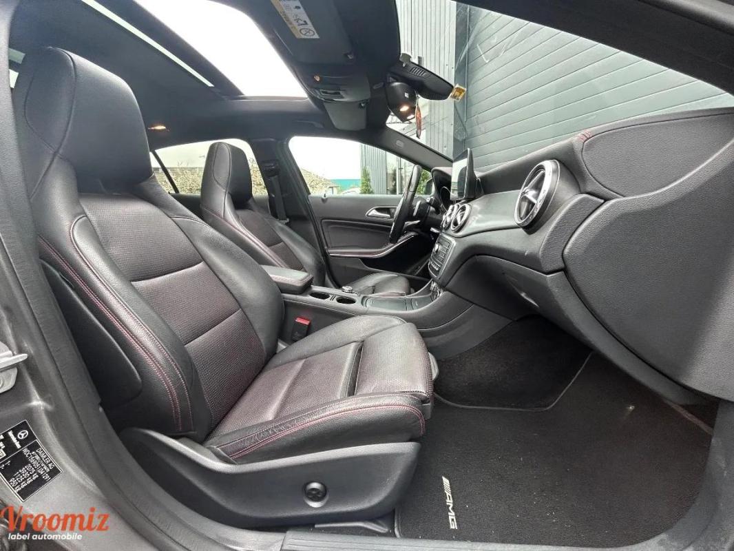 Mercedes-Benz Gla 220d 177ch Fascination AMG 4-Matic 7G-DCT Toit ouvrant