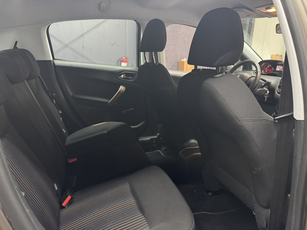 Peugeot 208 1.2 VTI Urban Soul 4.0 CV