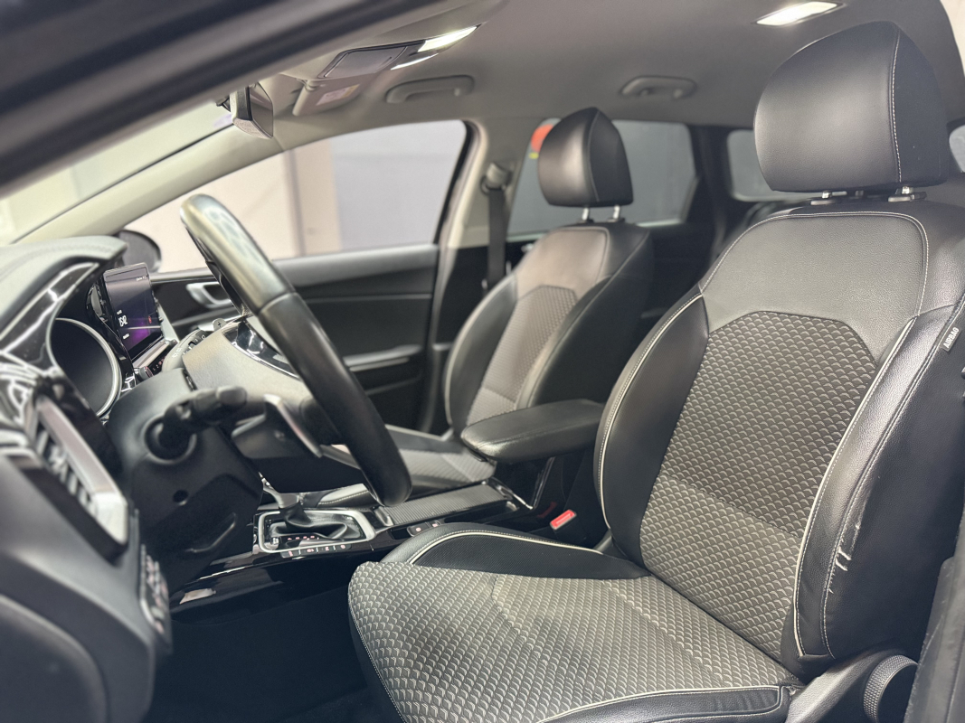 Kia Ceed 160 ch DCT7 Active 8.0 CV