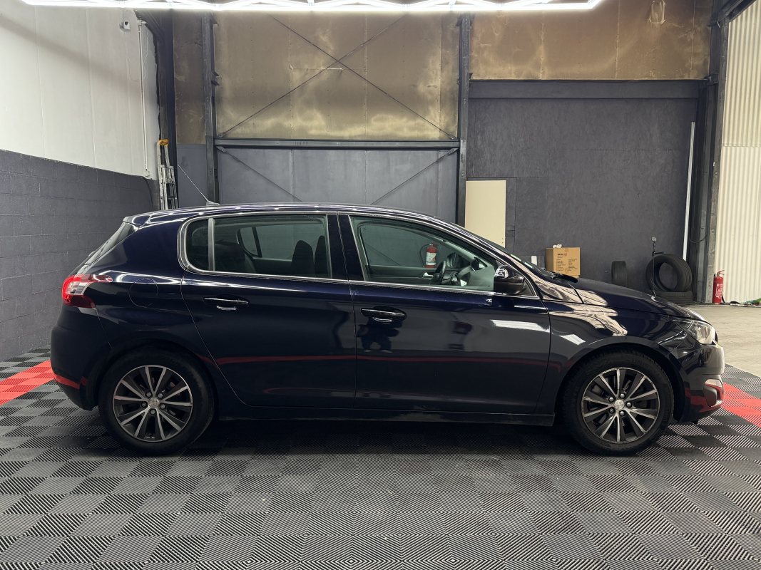 Peugeot 308 2.0 BleuHDI 150 ch ALLURE