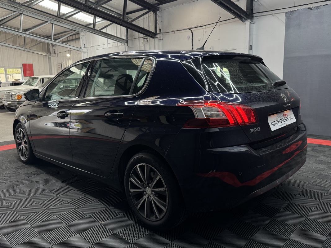 Peugeot 308 2.0 BleuHDI 150 ch ALLURE