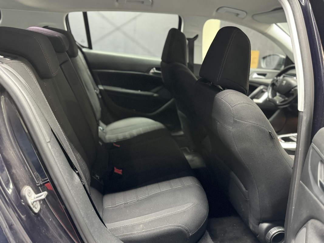 Peugeot 308 2.0 BleuHDI 150 ch ALLURE