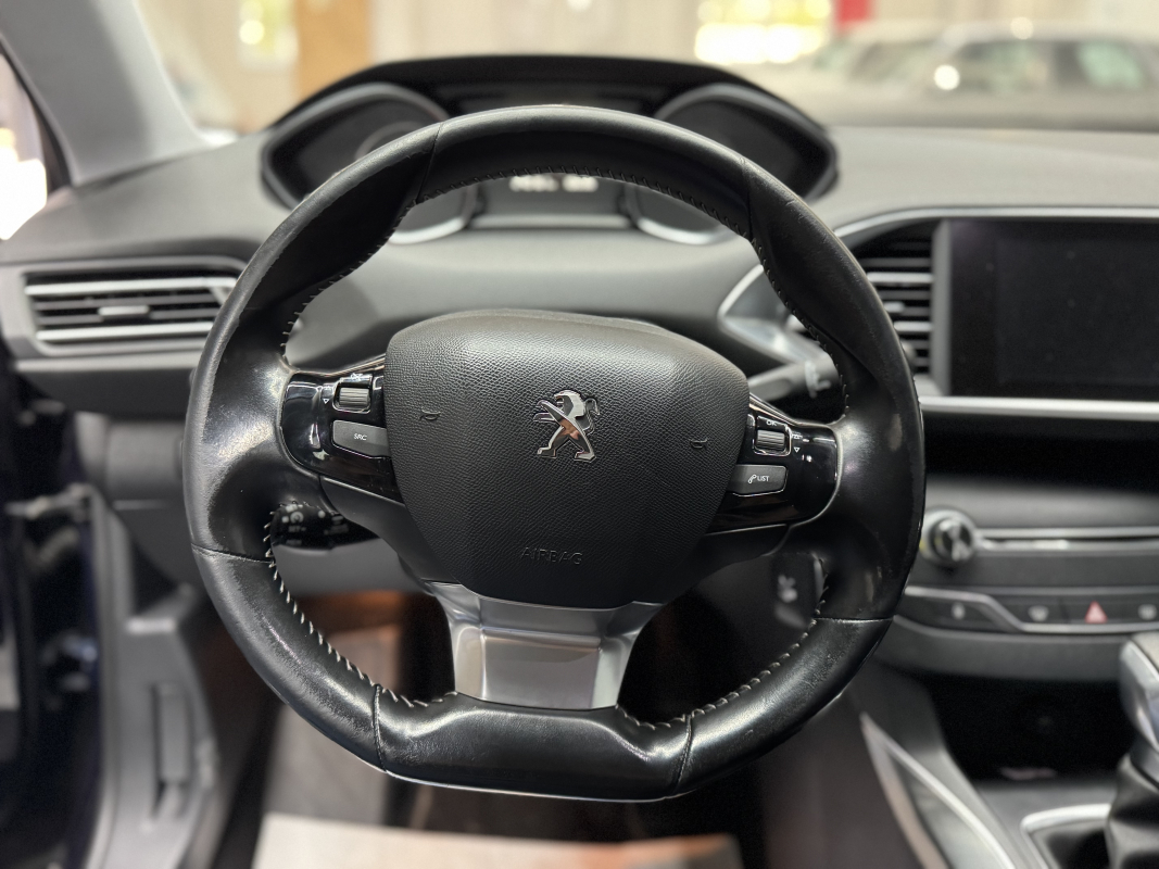 Peugeot 308 2.0 BleuHDI 150 ch ALLURE