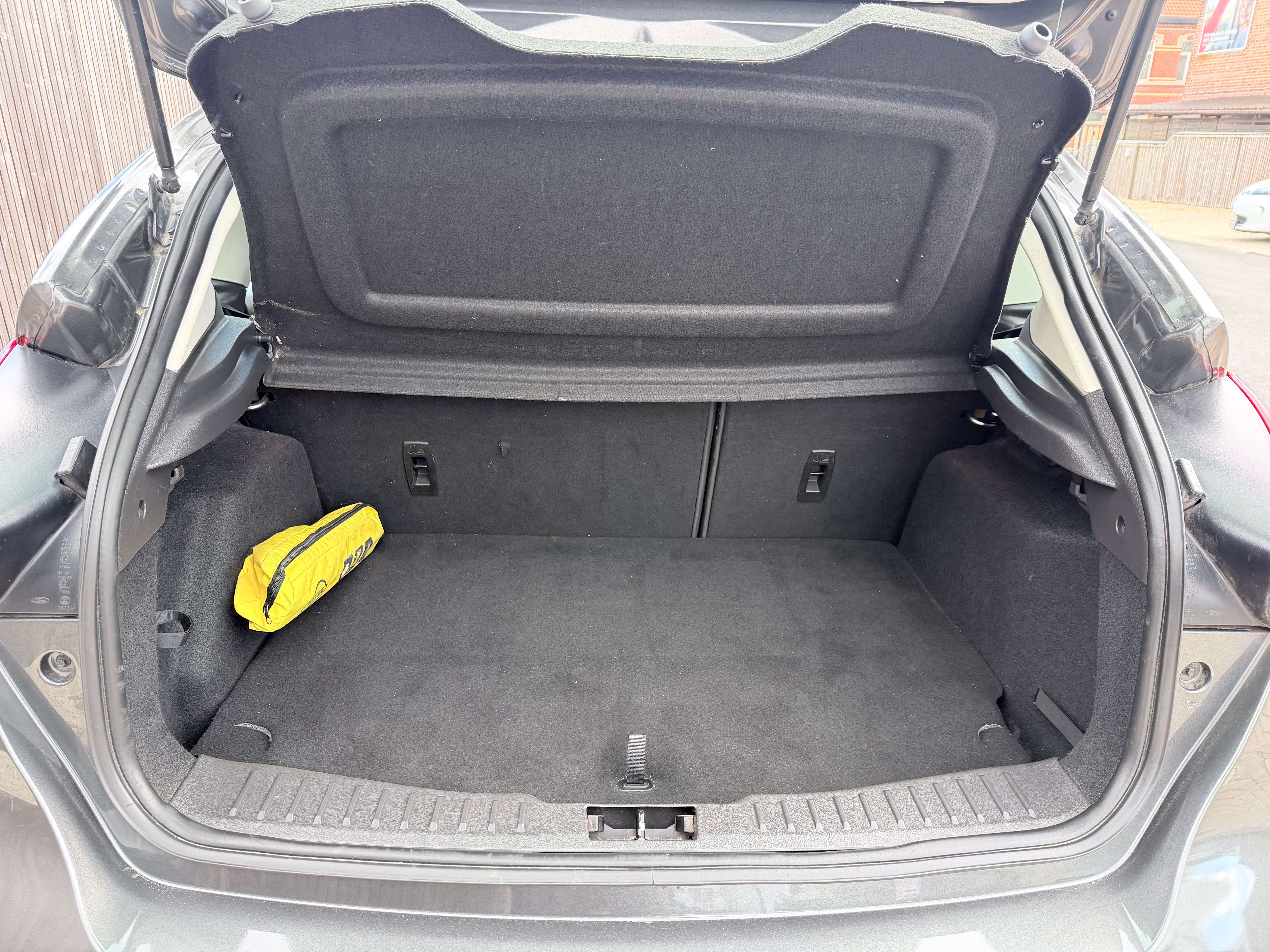 Ford Focus 1.0 EcoBoost Business Class AIRCO/PDC/16"