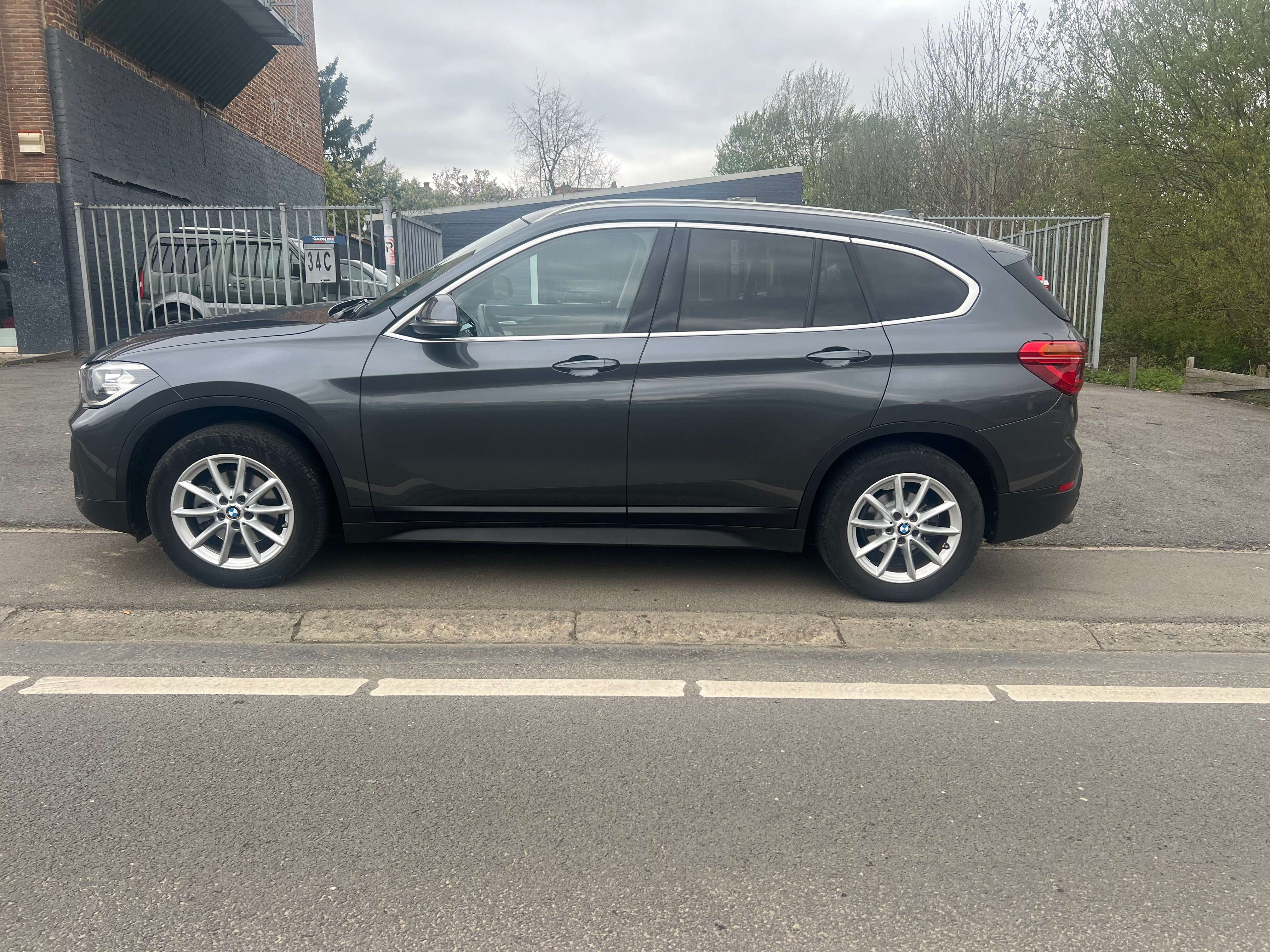 BMW X1 1.5iA sDrive18 OPF (EU6AP) 2035 CUIR TOIT PANO CREDIT 100% GARANTIE