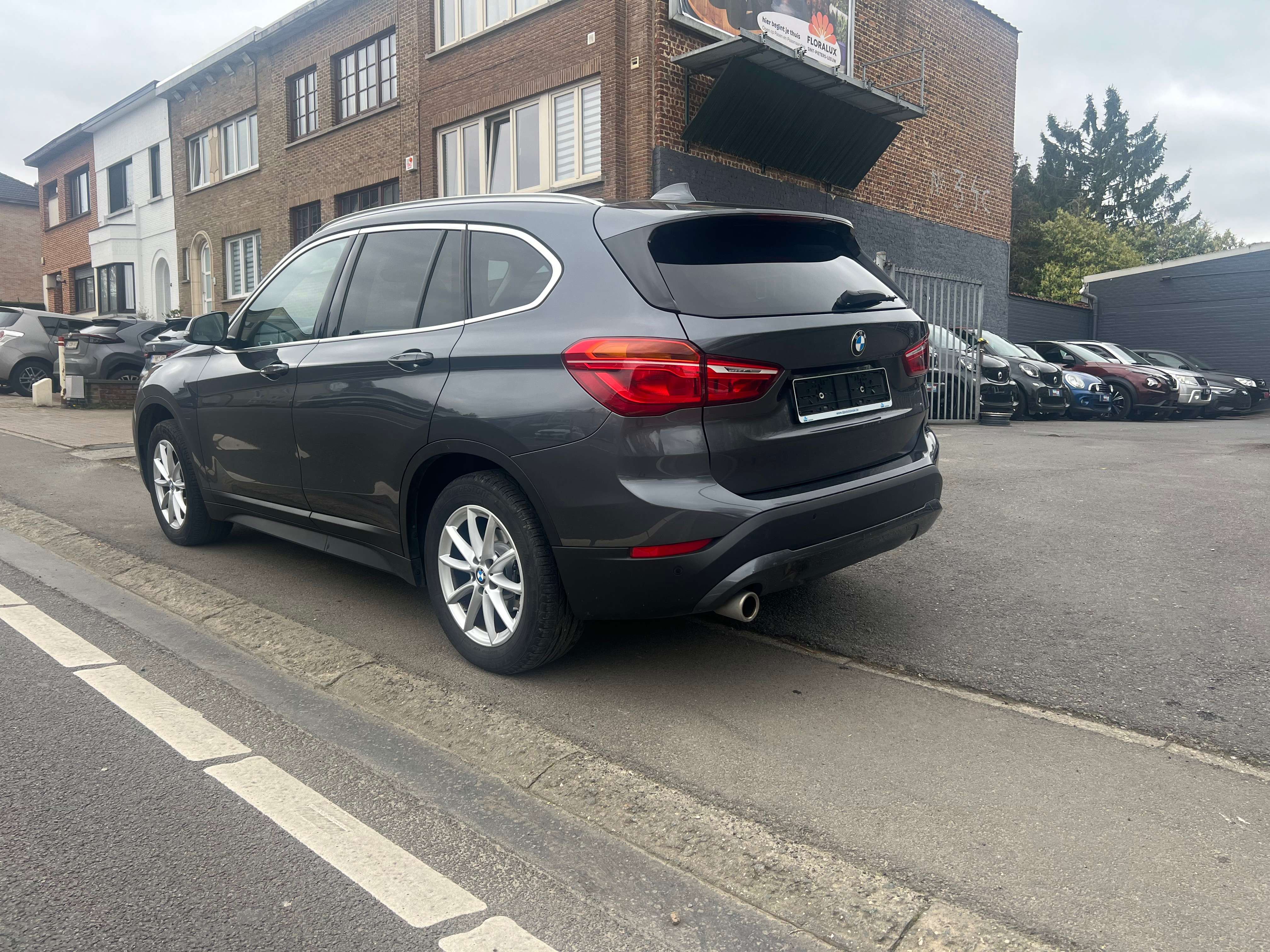BMW X1 1.5iA sDrive18 OPF (EU6AP) 2035 CUIR TOIT PANO CREDIT 100% GARANTIE
