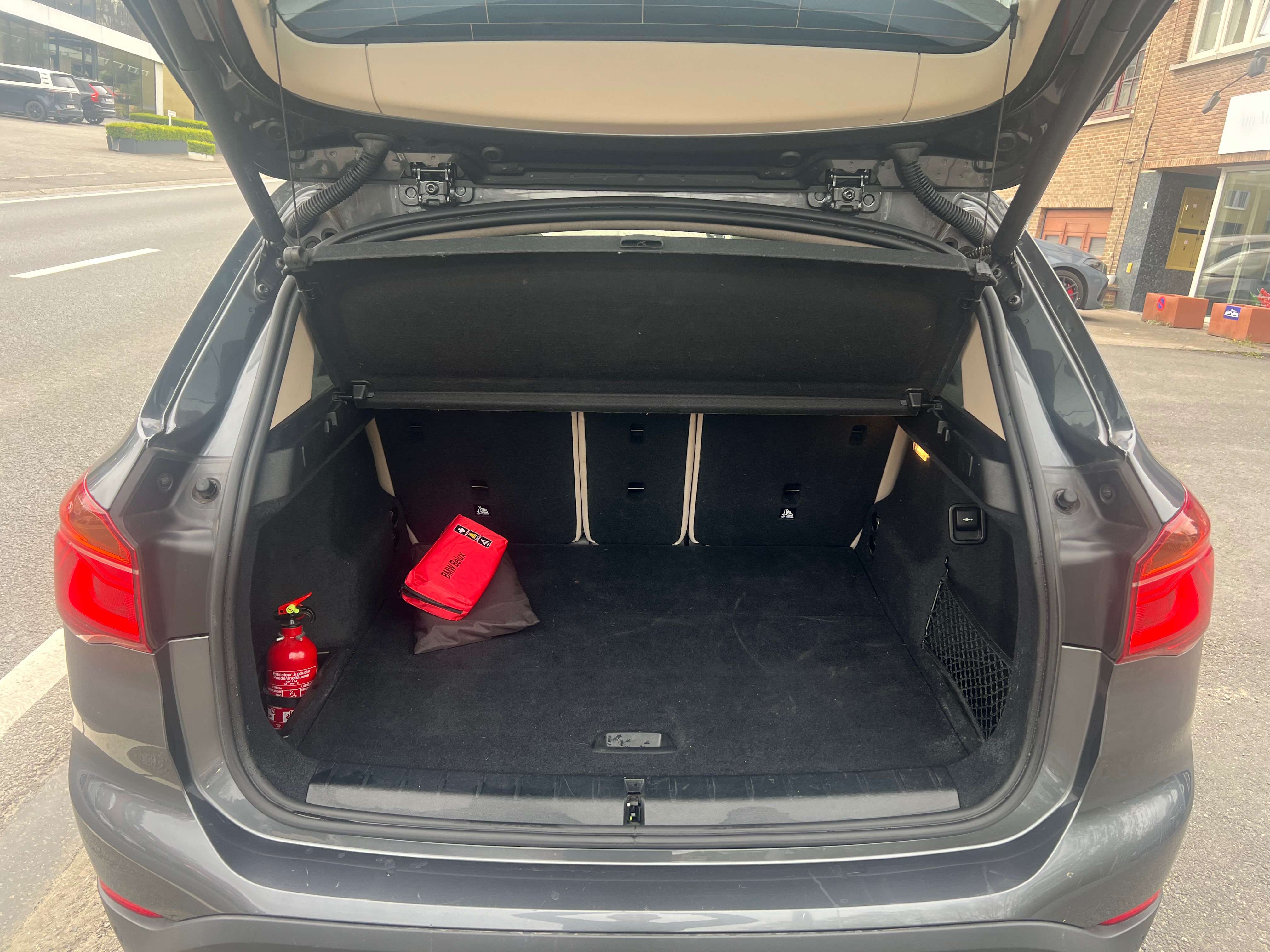 BMW X1 1.5iA sDrive18 OPF (EU6AP) 2035 CUIR TOIT PANO CREDIT 100% GARANTIE