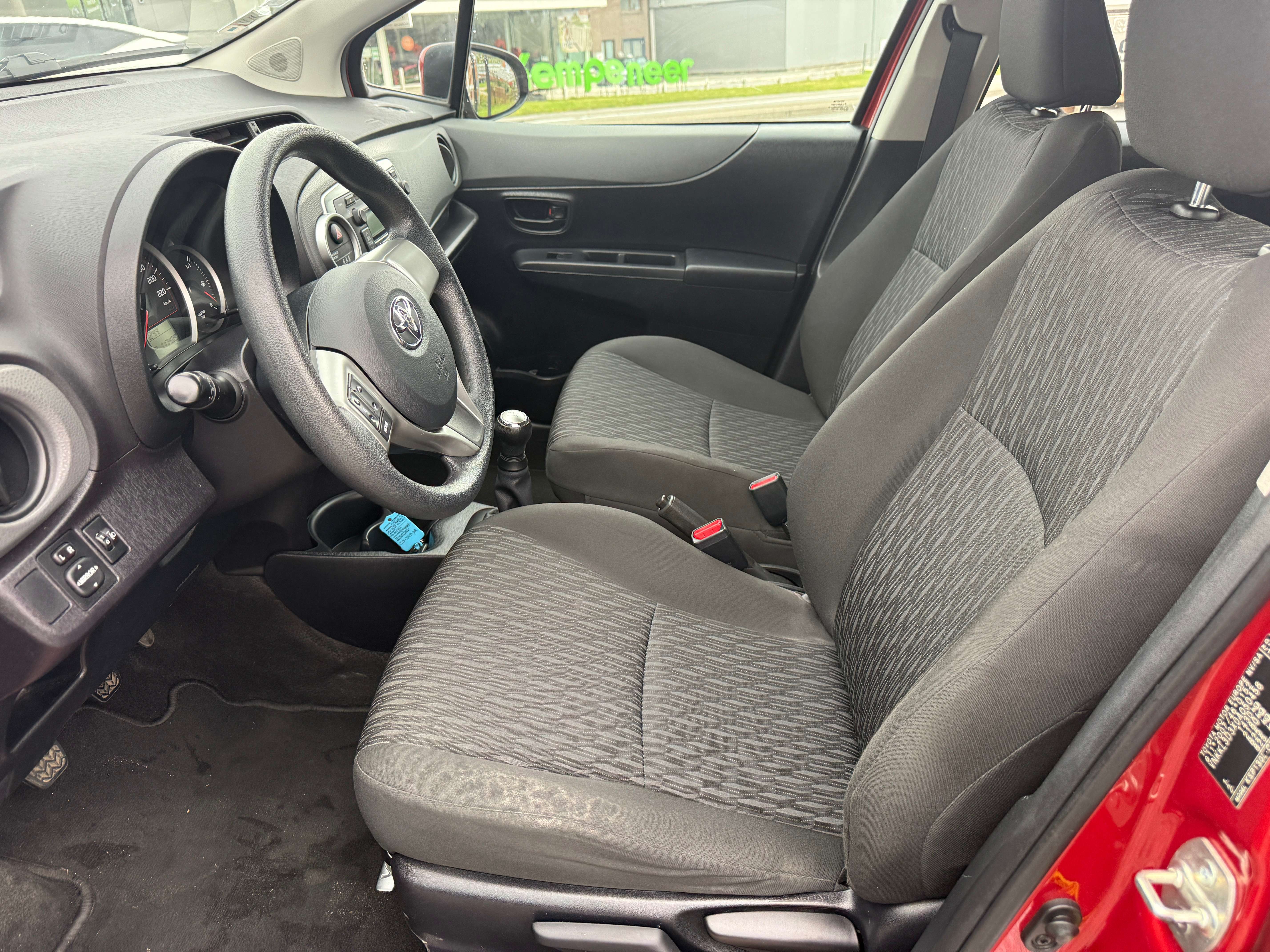 Toyota Yaris Yaris 1.0i VVT-i London
