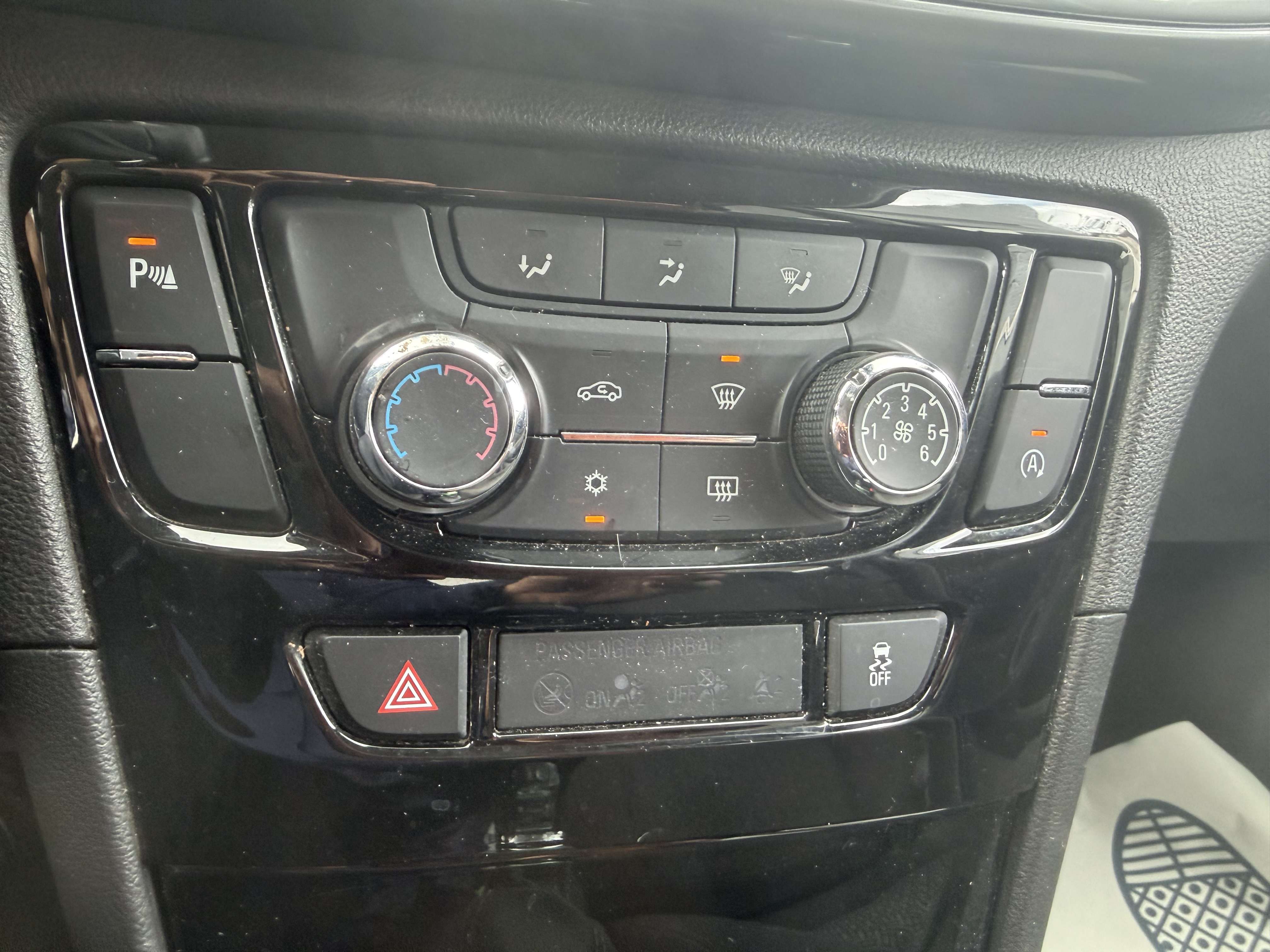 Opel Mokka X 1.4 Turbo -  4x2 Innovation 120 ans