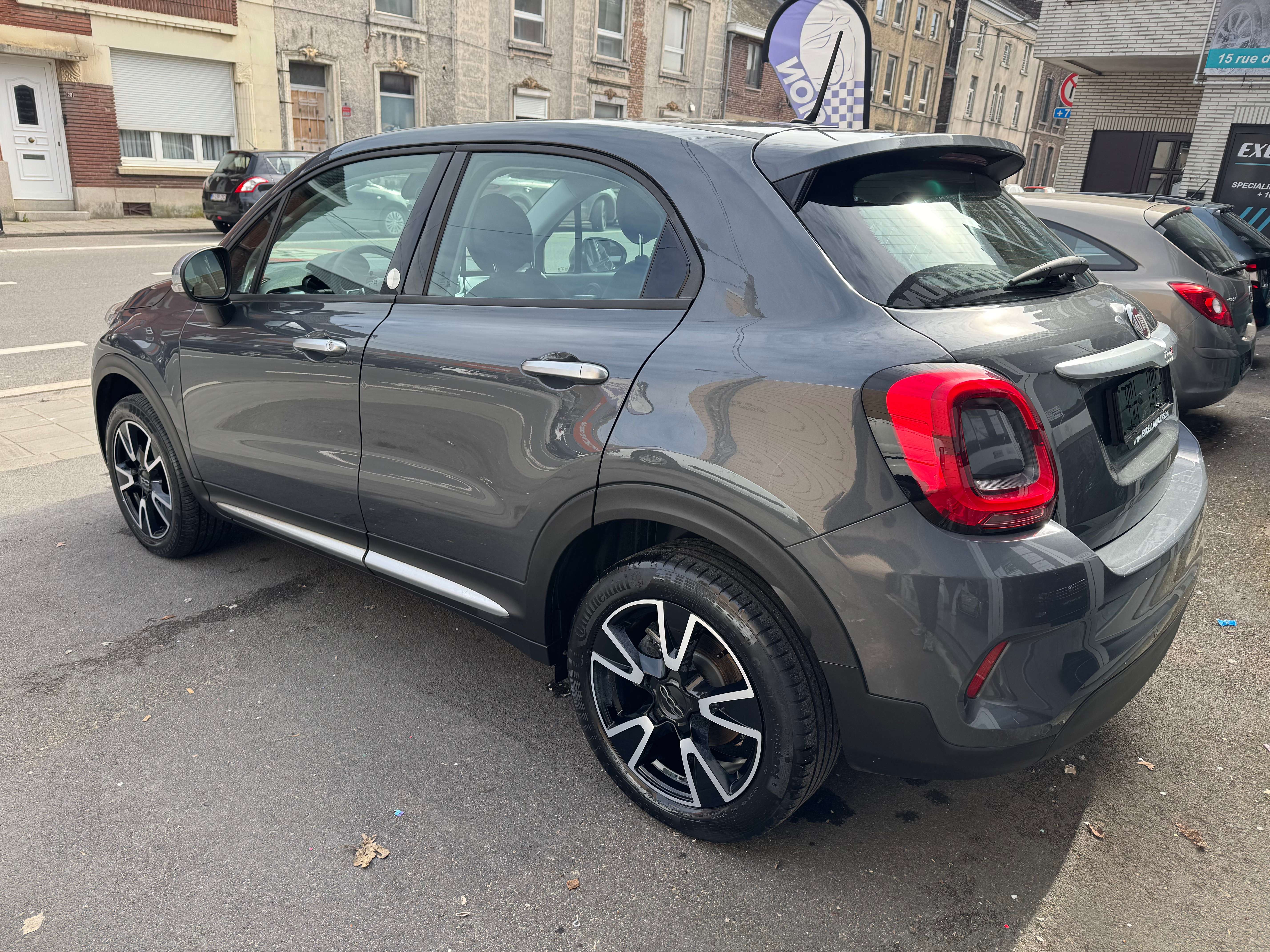 Fiat 500X 1.6i E-torq Mirror S Xénon Feux led Gps Jante Camera 5place Carnet