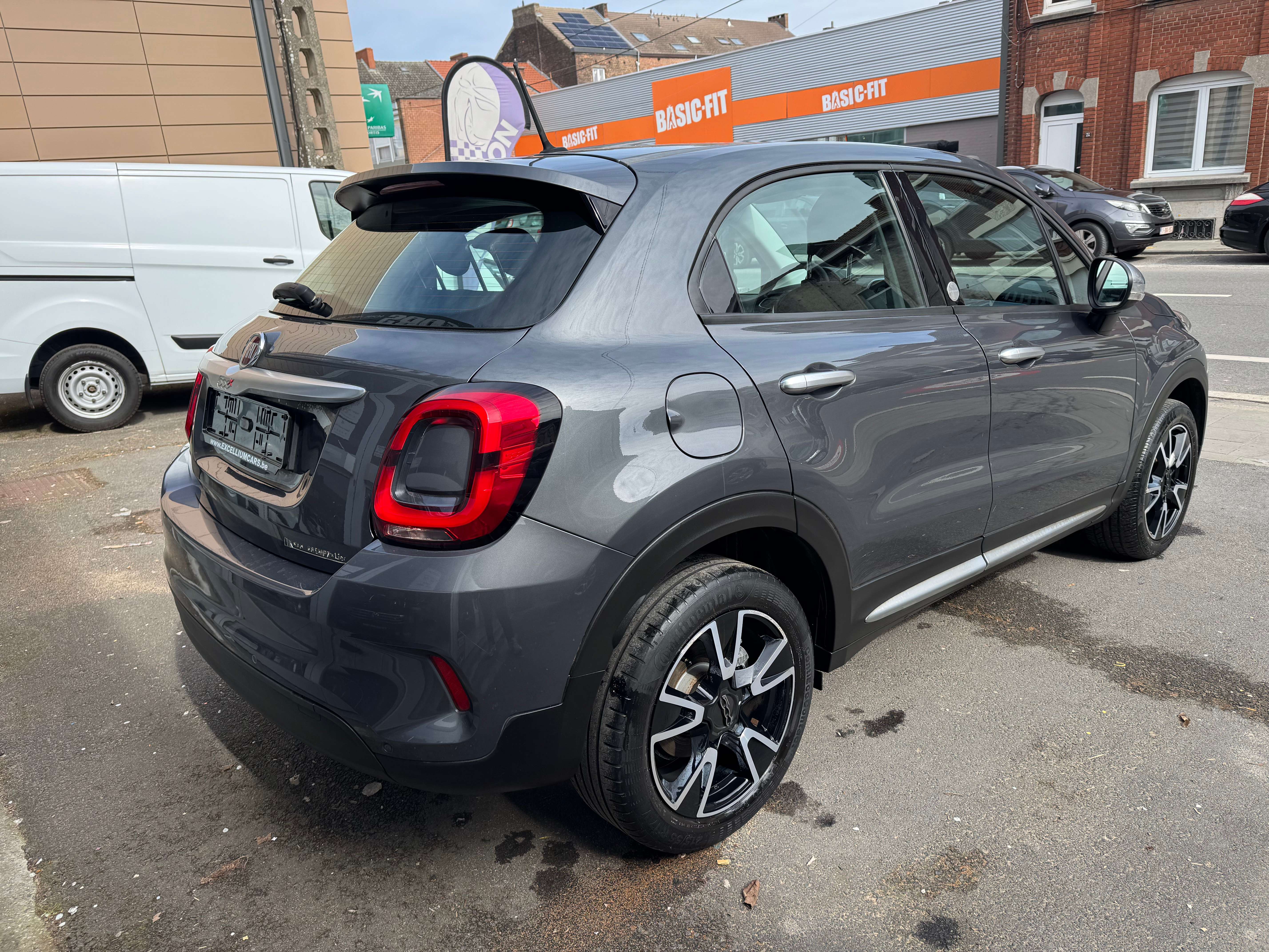 Fiat 500X 1.6i E-torq Mirror S Xénon Feux led Gps Jante Camera 5place Carnet