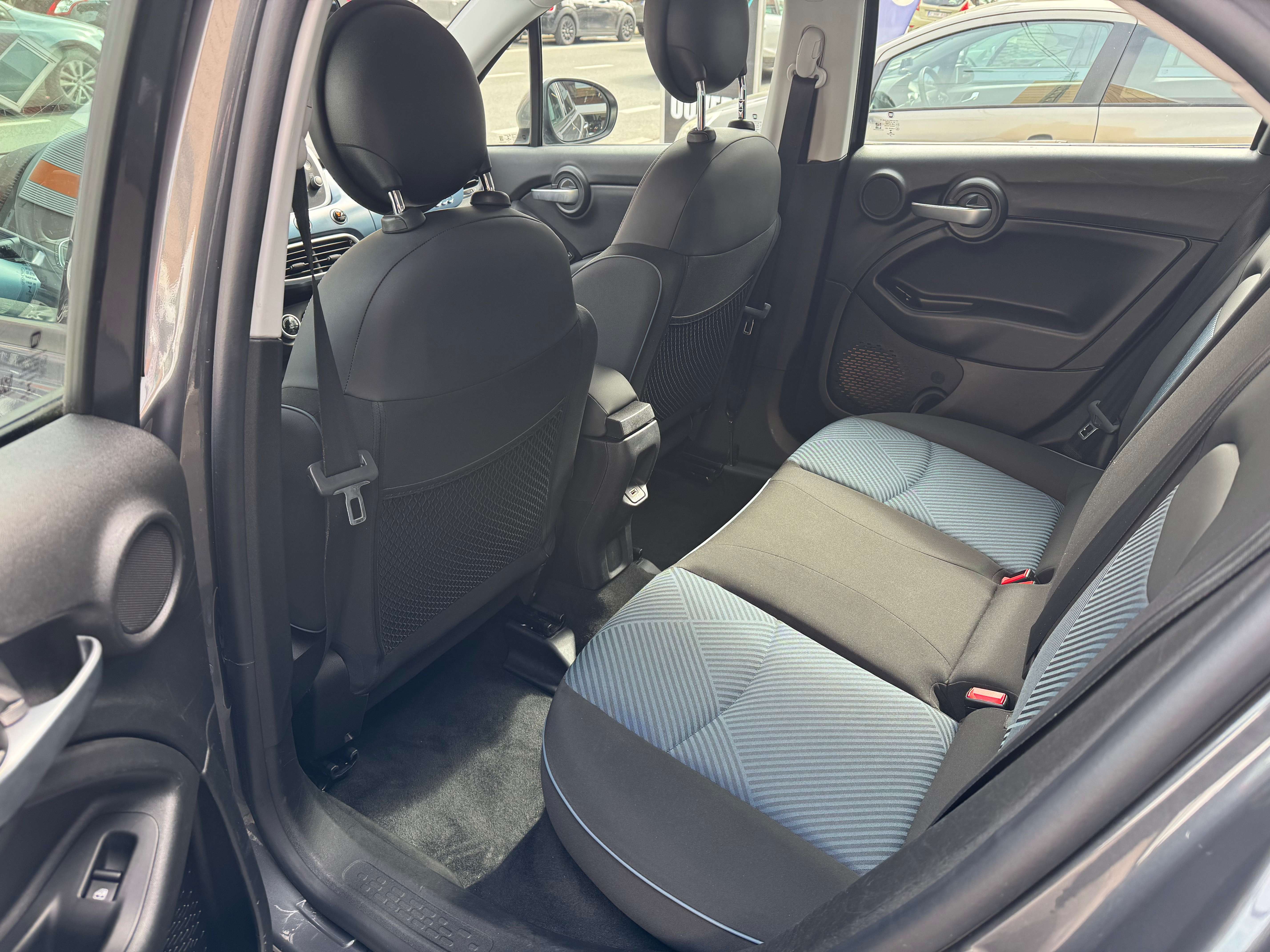 Fiat 500X 1.6i E-torq Mirror S Xénon Feux led Gps Jante Camera 5place Carnet