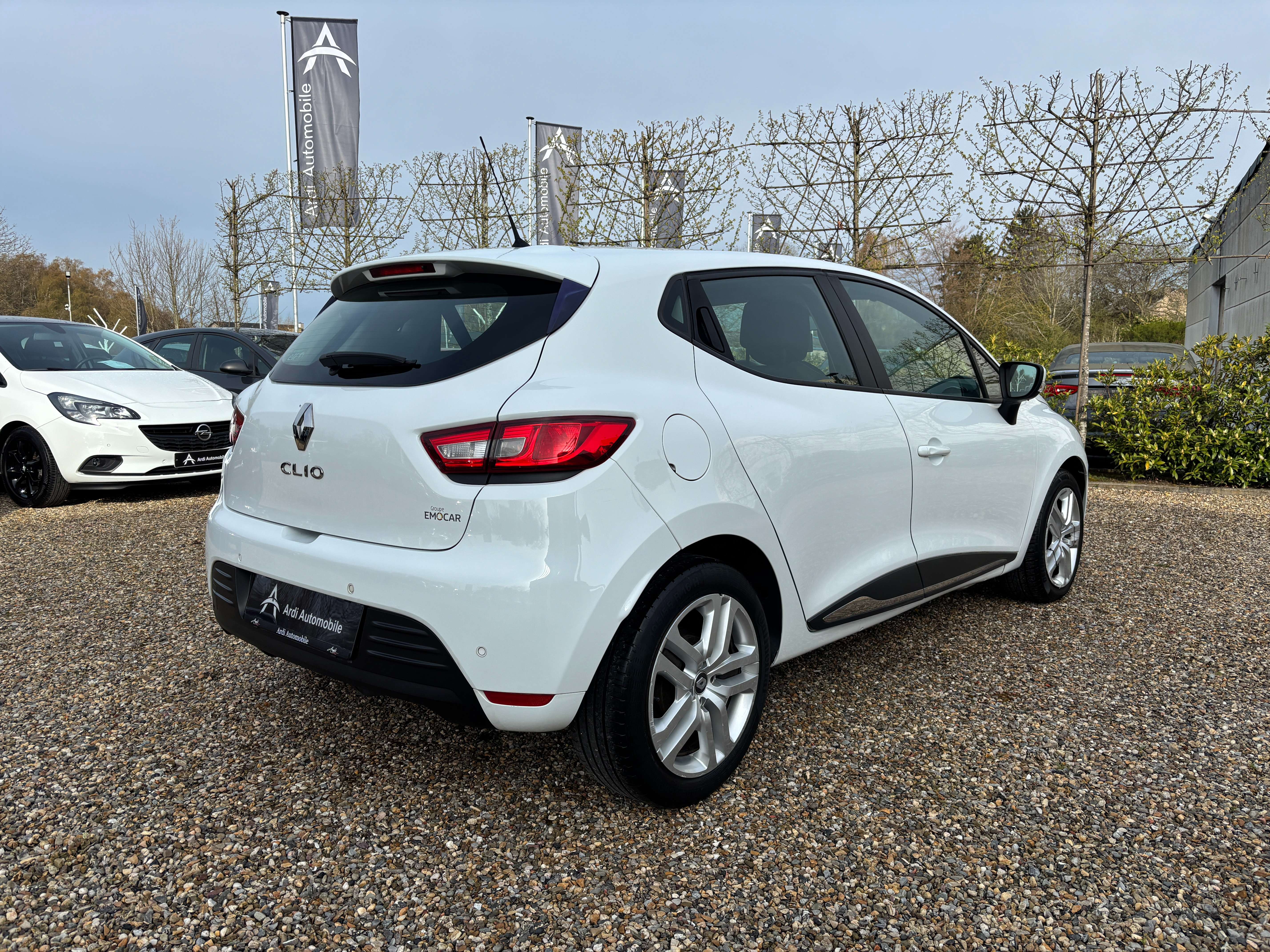 Renault Clio 1.2i *BLUETOOTH*CRUISE CONTROL*AIRCO*1ER PROPRIETAIRE*GARANTIE*